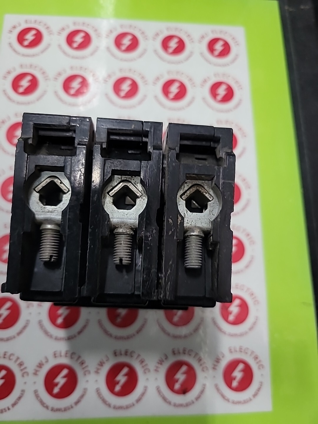 Siemens B315 3 Pole 15 Amp Bolt On Breaker
