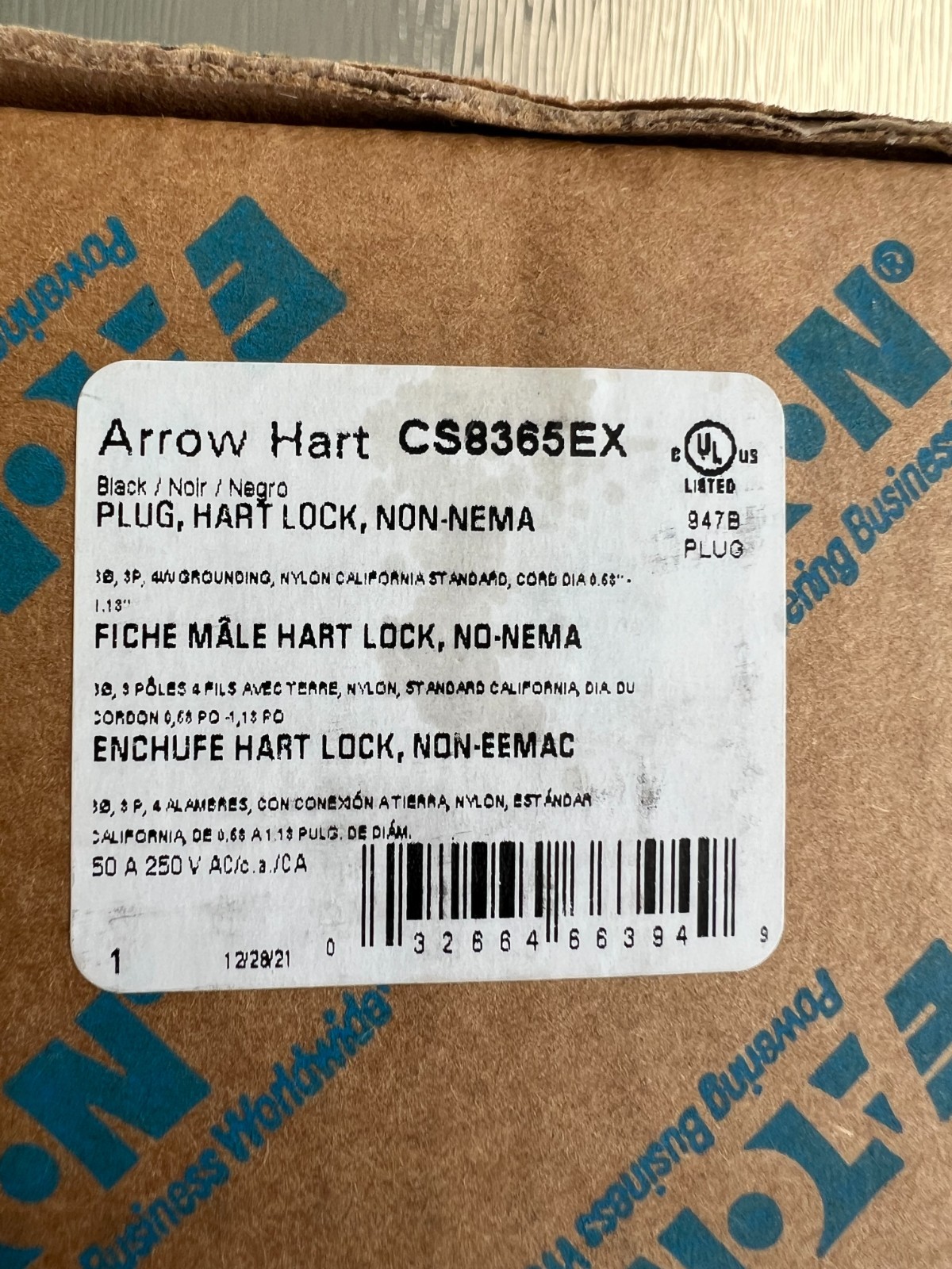 CS8365EX Eaton Arrow Hart, Locking Plug