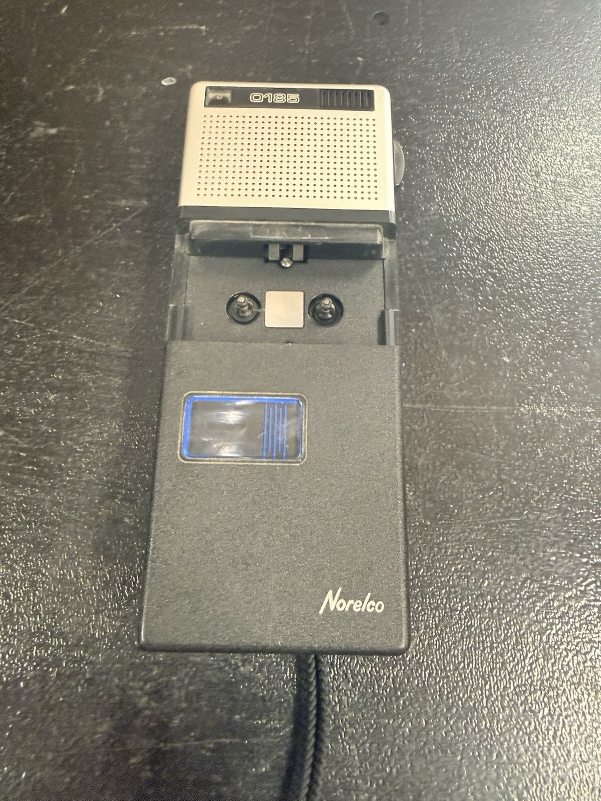 Vintage Norelco 0185 LFH 0185/54 Portable Cassette Recorder Made Austria 1970s
