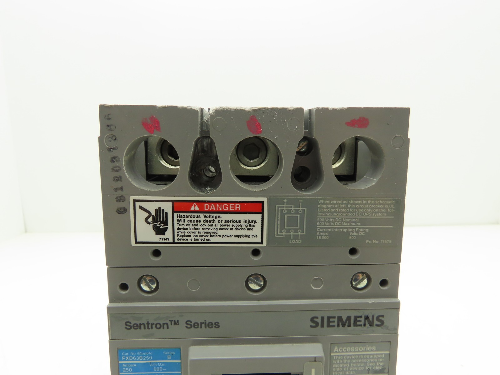 Siemens FXD63B250 Sentron Circuit Breaker 250A 3 Pole 600V FXD6-A Magnetic Adj