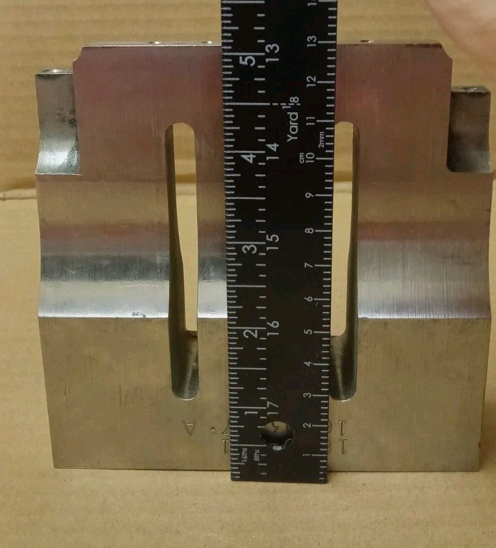 Stepped Rectangular Ultrasonic Sonic Welder Horn Titanium 20Hz Branson