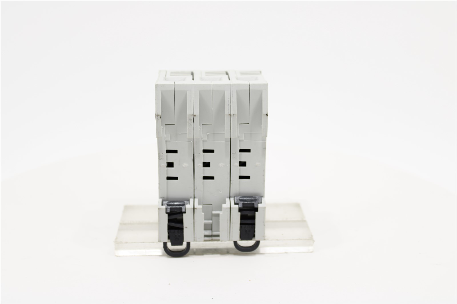 Allen-Bradley 1492-FB3C30 Fuse Holder | 3-Pole | 30A | 110-600V AC/DC