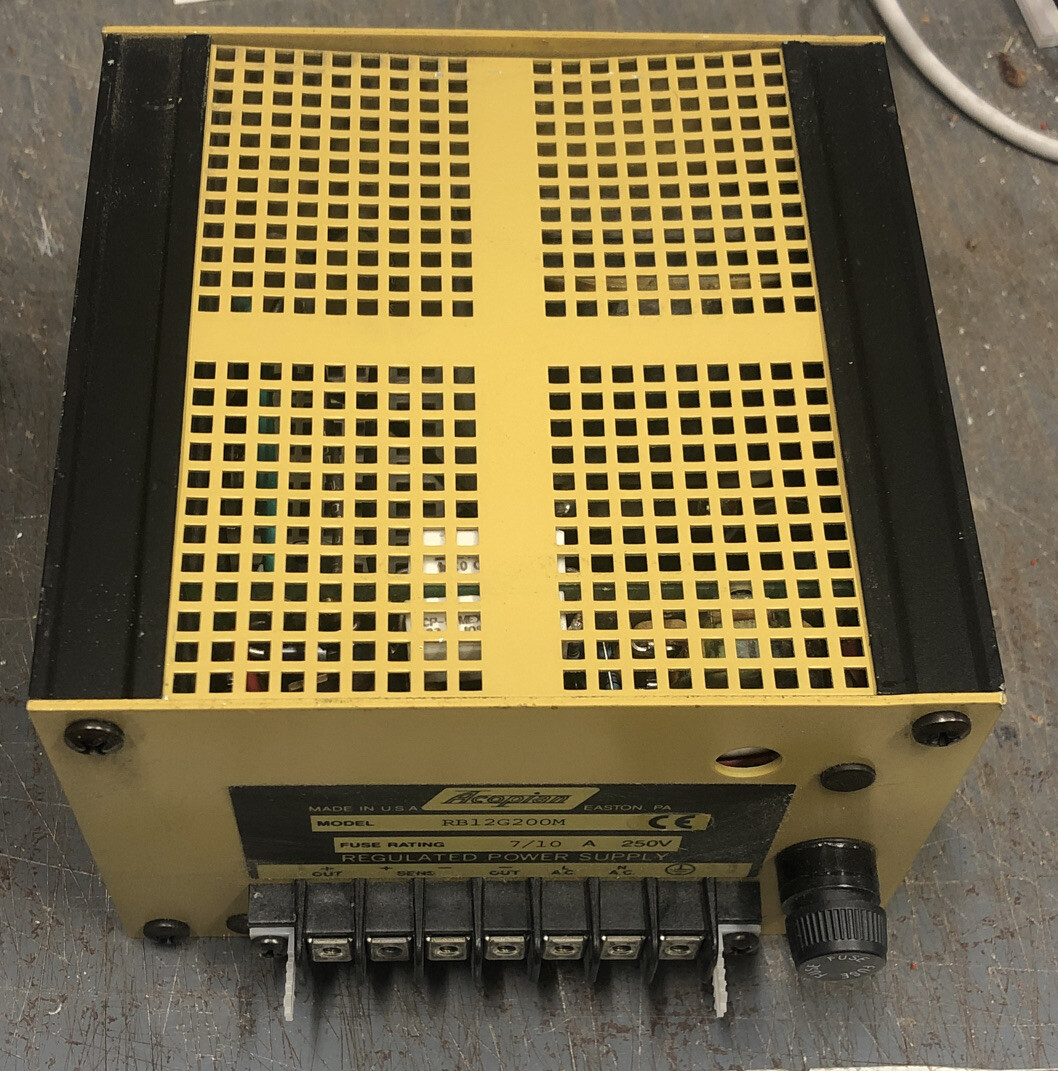 Acopian B12G200 Rating 7/10A 250 V Regulated Power Supply