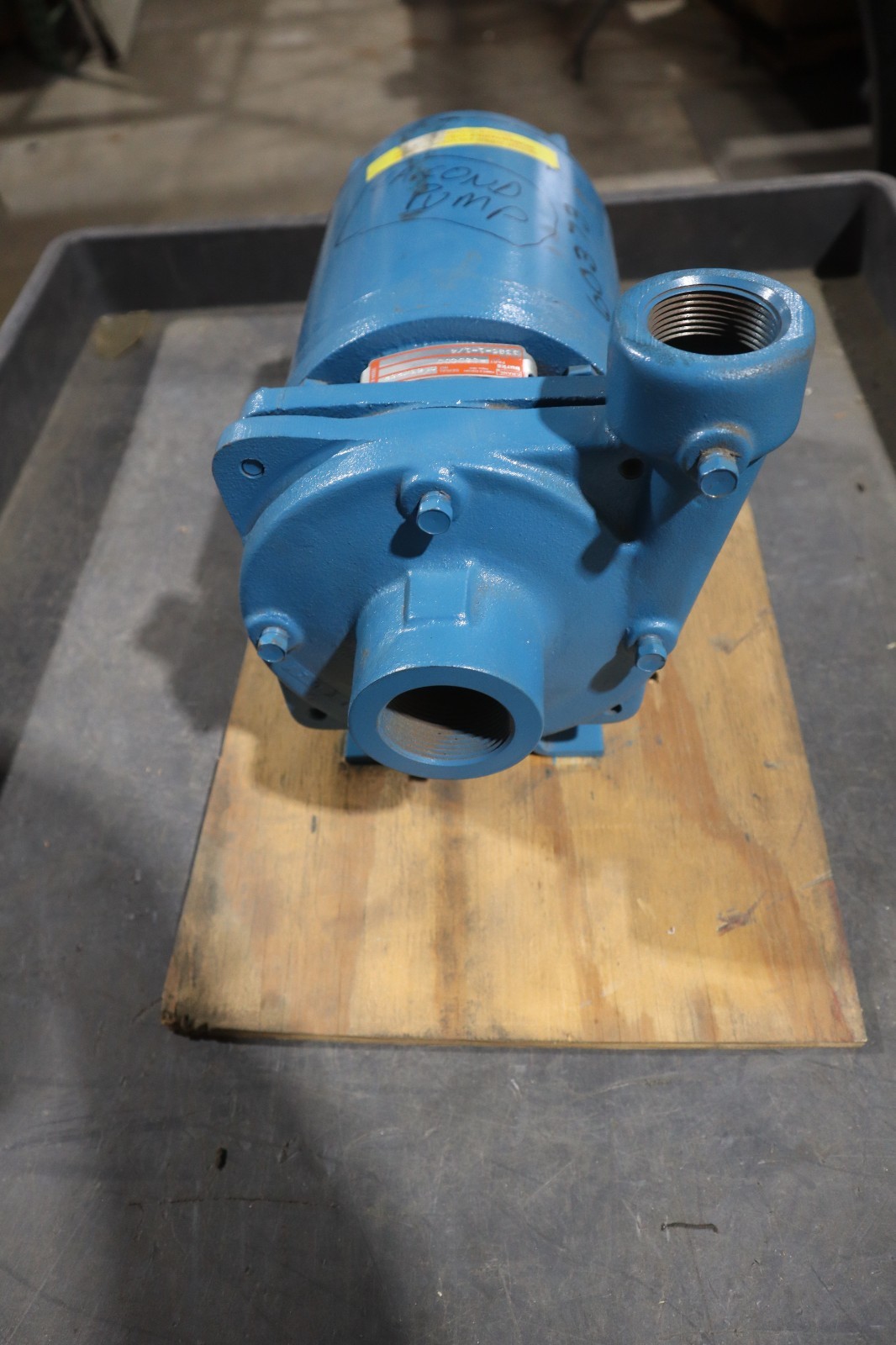 CIRCULATION BURKS G5 PUMP 33G5-1-1/4 230-440V 1/3 HP 3 PHASE – STOCK M-25CC
