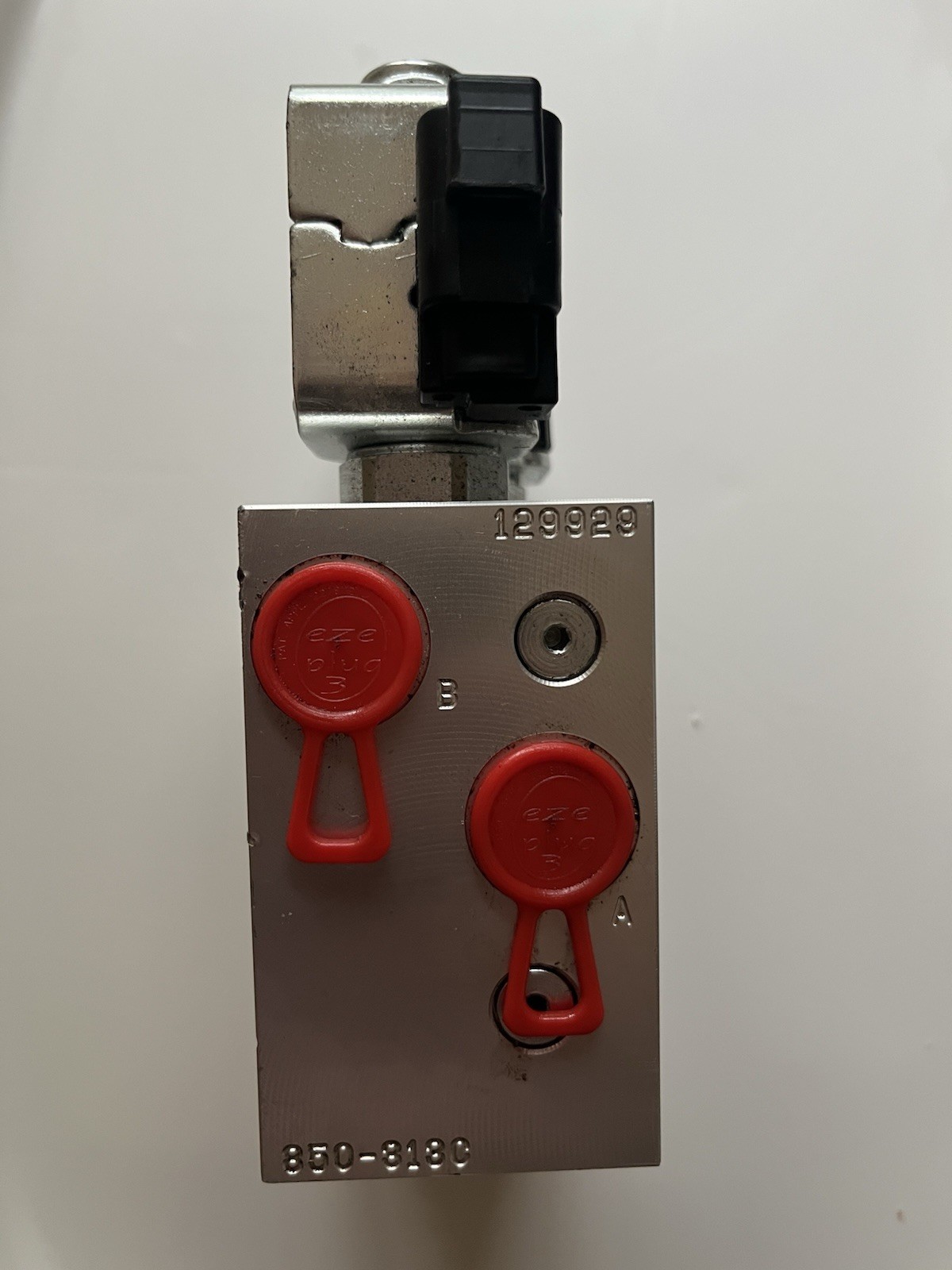 KUBOTA THIRD FUNCTION VALVE PARKER LAND PRIDE 850-313C