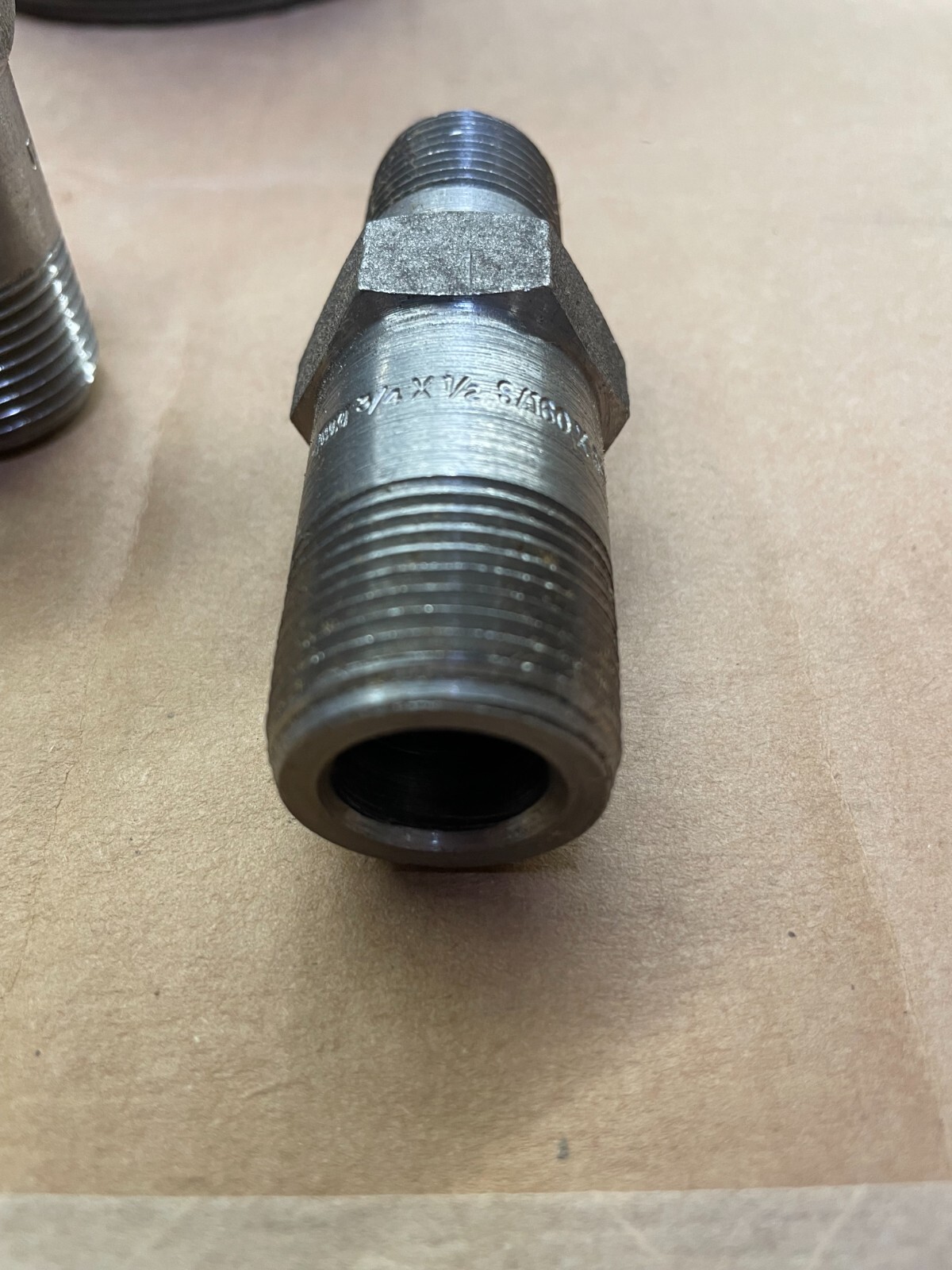 SWAGE NIPPLE 3/4″ x 1/2″ S/160 x XXH Eccentric Thread Both End A234 WPBN SP95