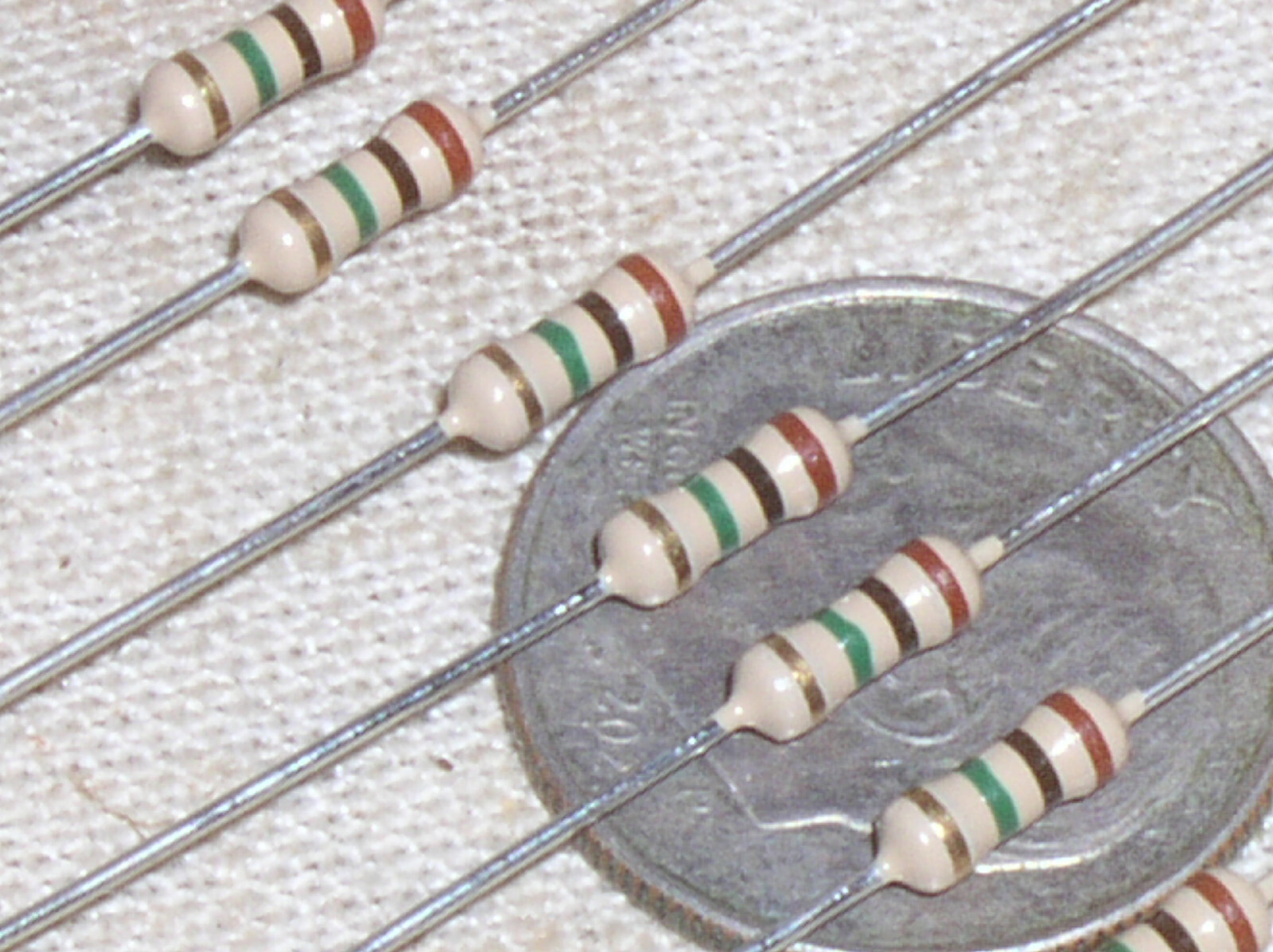 10 NEW 1M 1 M CARBON FILM CF 1 MEG OHM 1/4 W .25 W WATT 5% RESISTOR CFR-25JB-1M