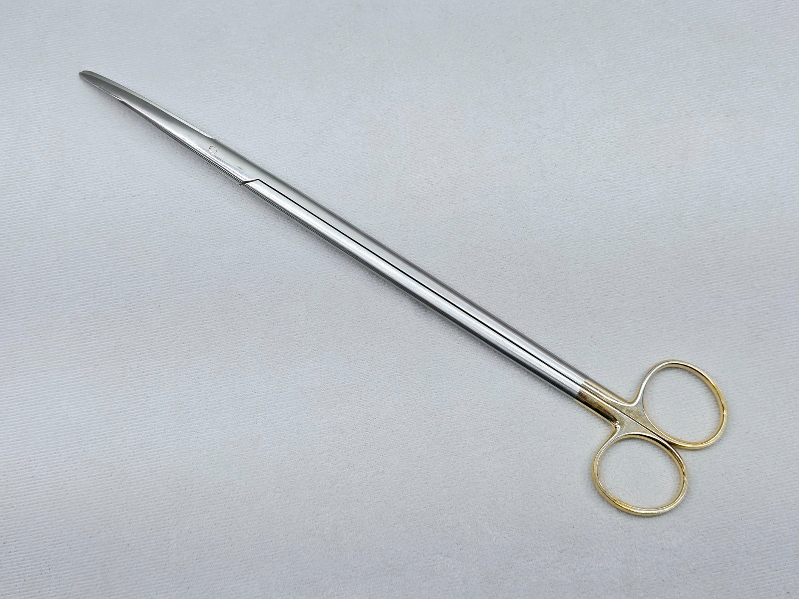 V. Mueller CH2008 Vital Metzenbaum Dissecting Scissors 12″ – Ultrasonic Cleaned