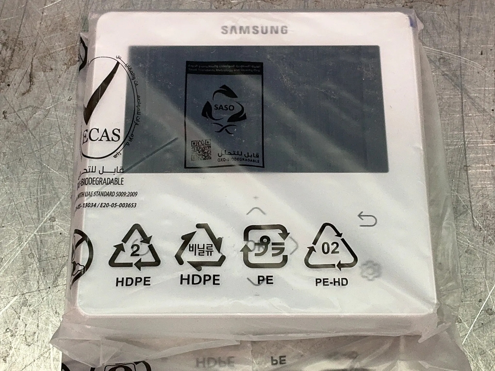 SAMSUNG ADVANCED WIRED HVAC CONTROLLER MWR-WG00UN