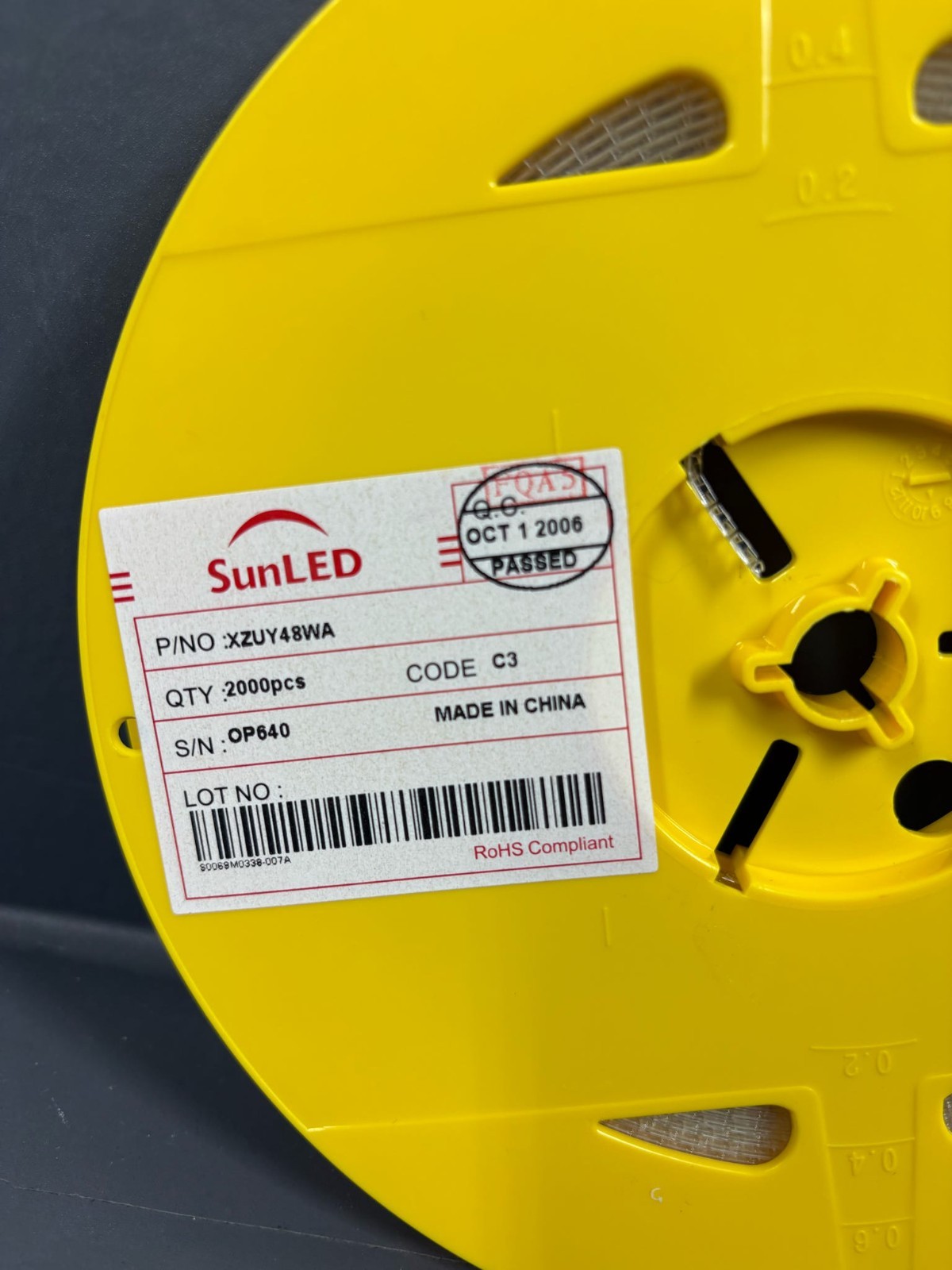 2000 PCS SunLED XZUY48WA SMD LED Chip Tape Reel RoHS Compliant