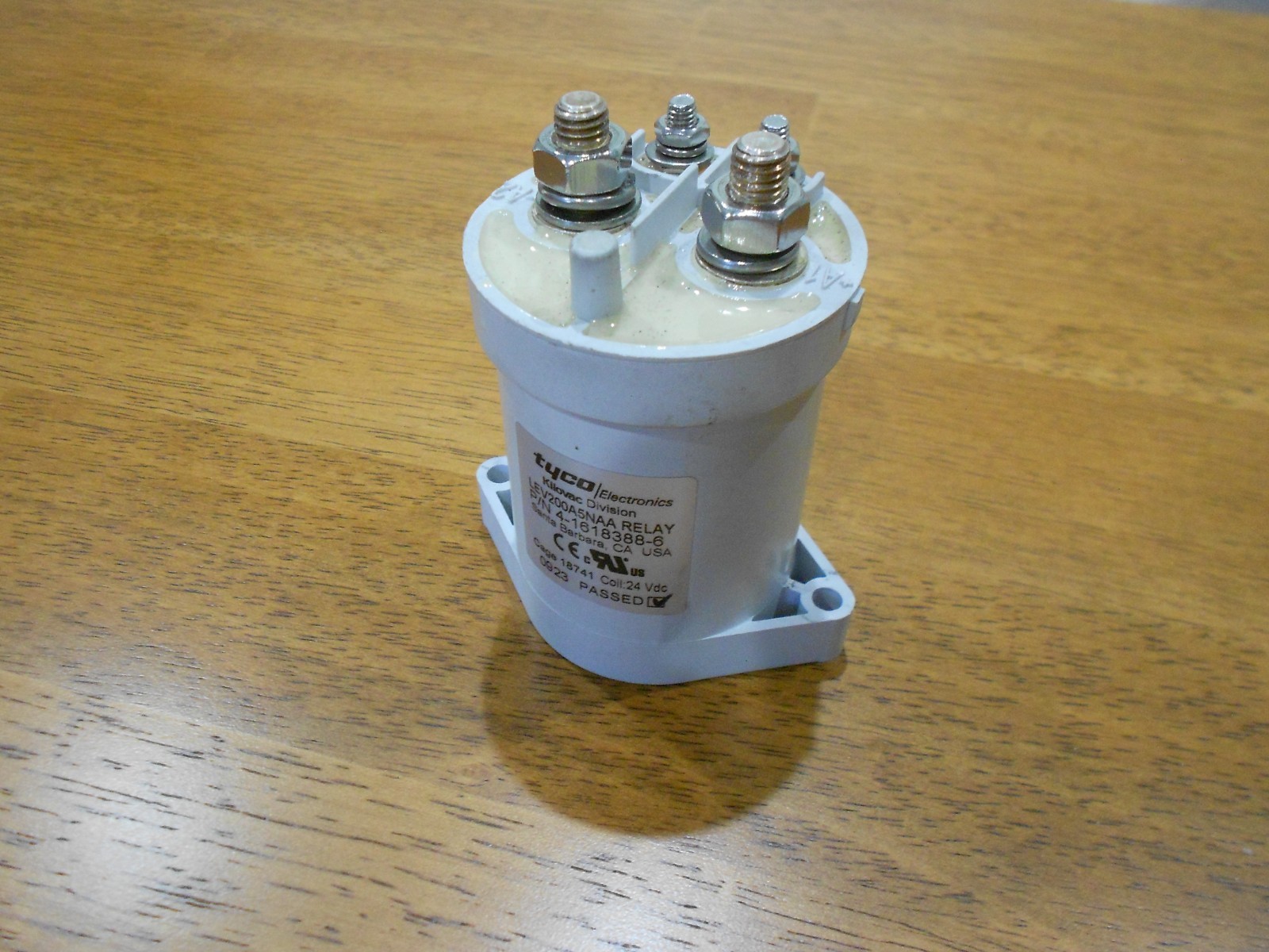 Tyco, LEV200A5NAA Relay, P/N 4-1618388-6
