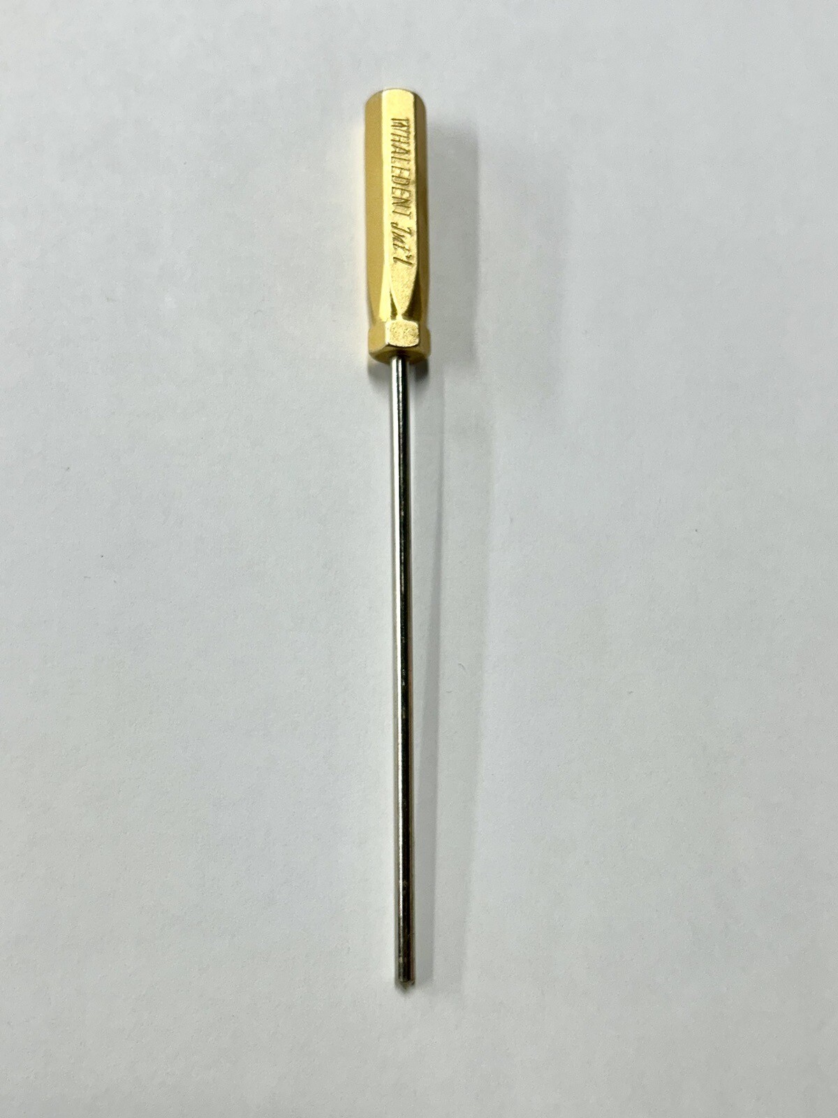 Whaledent Intl. Straight Screwdriver Round point head 5.80″ long