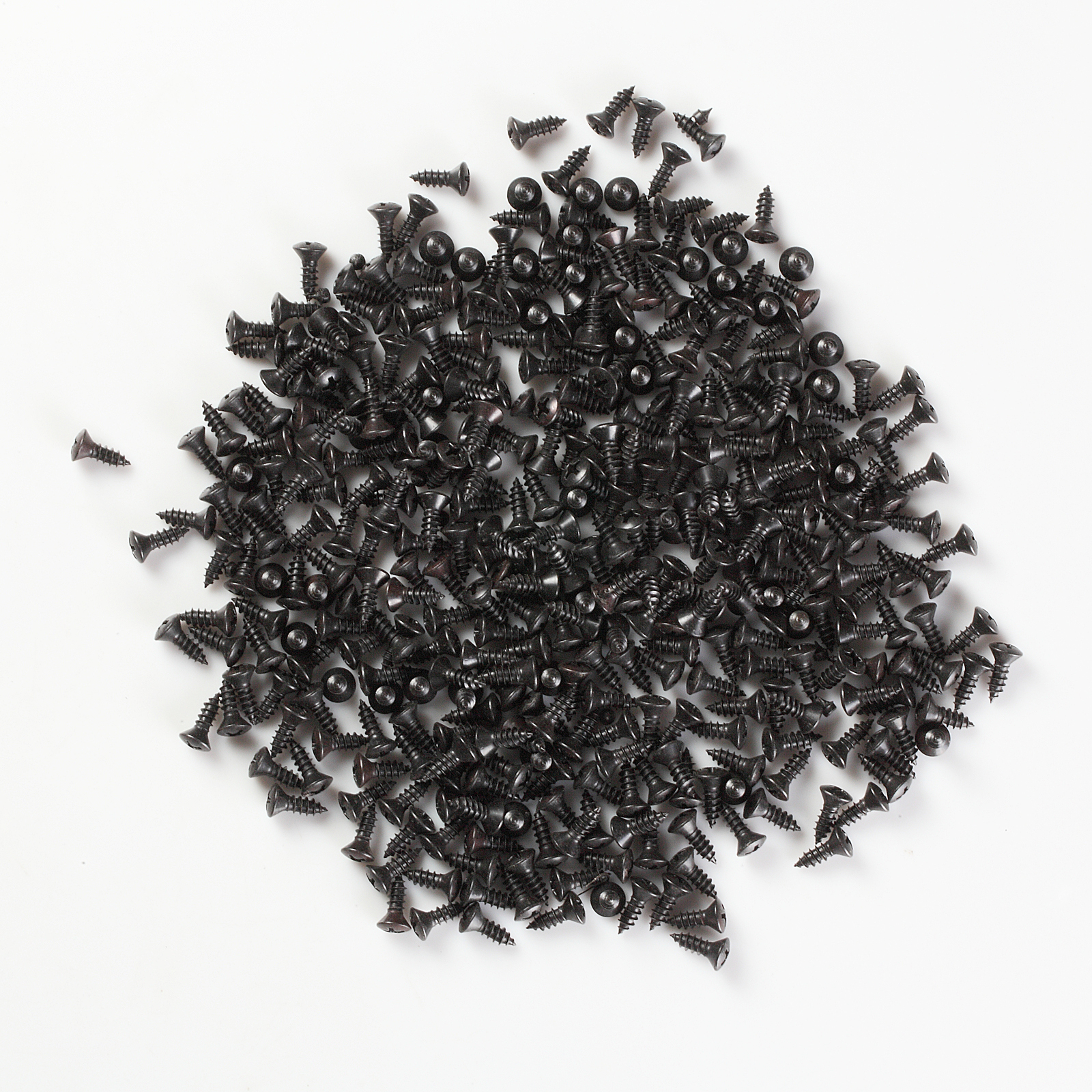 Phillips Oval Head Black Oxide Sheet Metal Screws #8 x 1/2» 500