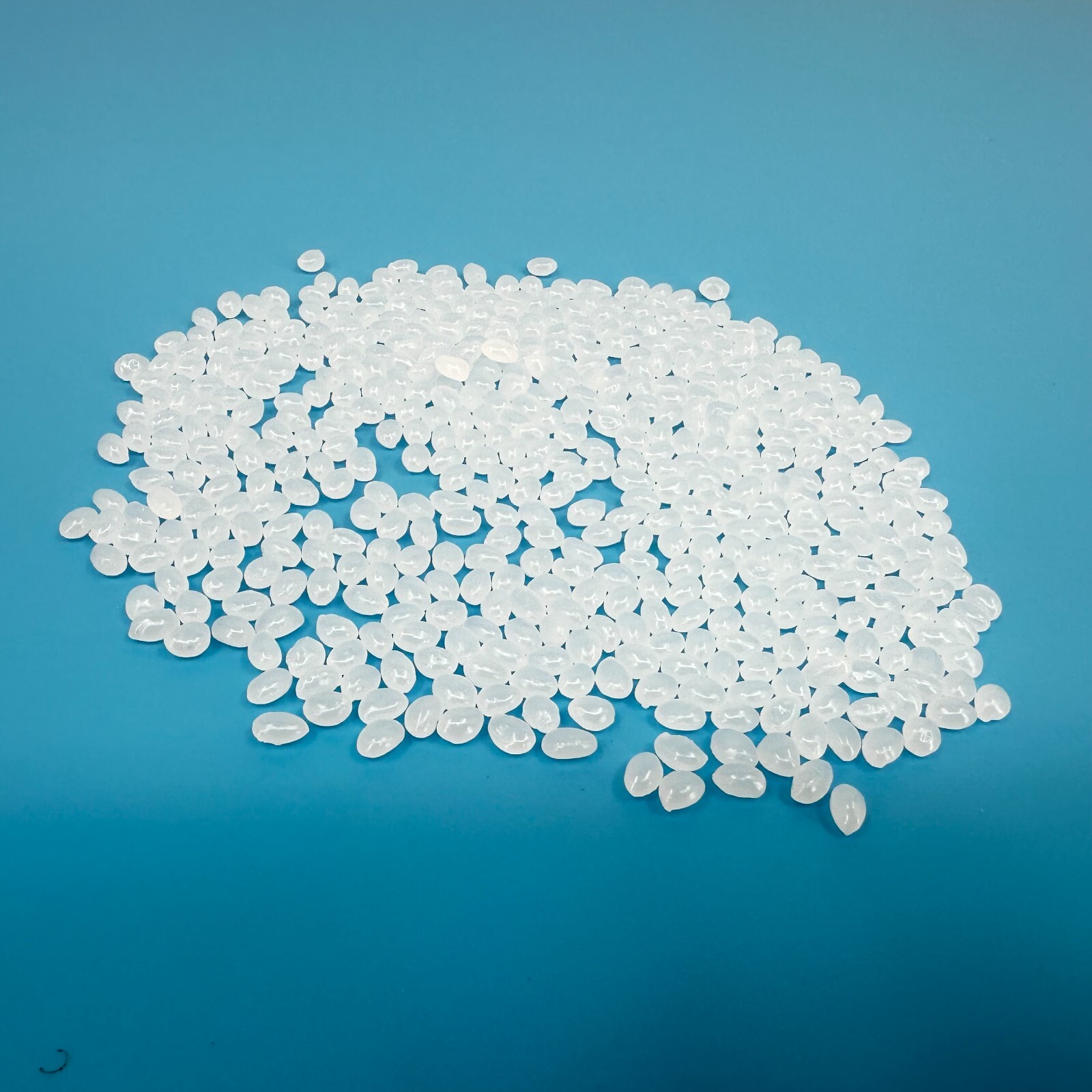 5 1/2 LBS (2.5 KG) Hot Melt Glue Pellets EVA Bookbinding Binder In Stock in USA