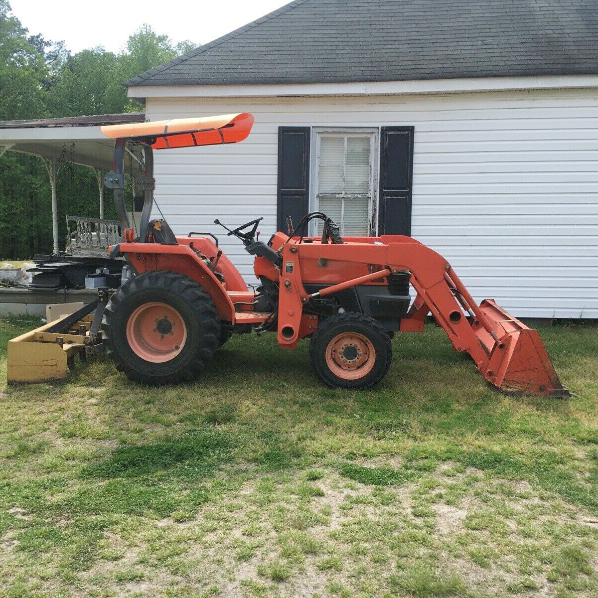 Sun Shield Tuff Top Tractor Canopy For ROPS 48-3/8″ X 48-3/8″ – Orange