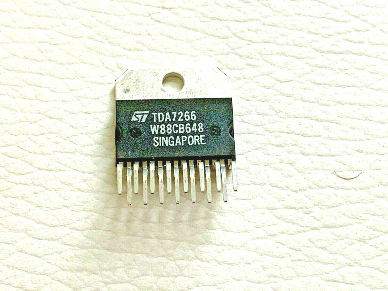 TDA7266 Original STMicroelectronics LOT OF 2