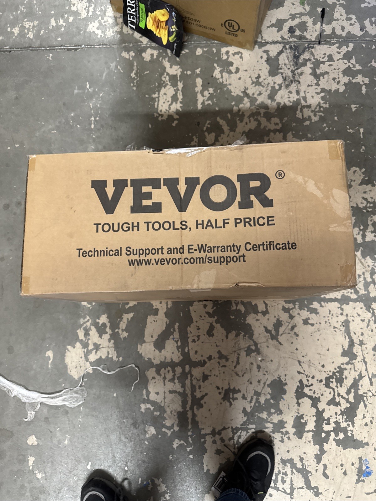 VEVOR Walk-behind Hand Push Floor Sweeper 25.6″ Width 5 Gallon Waste Container