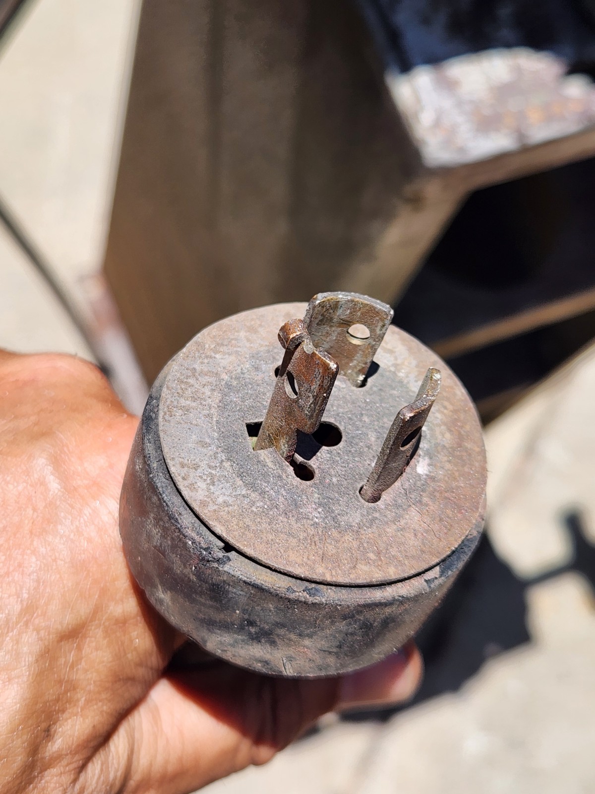 BALDOR GRINDER MODEL 1530