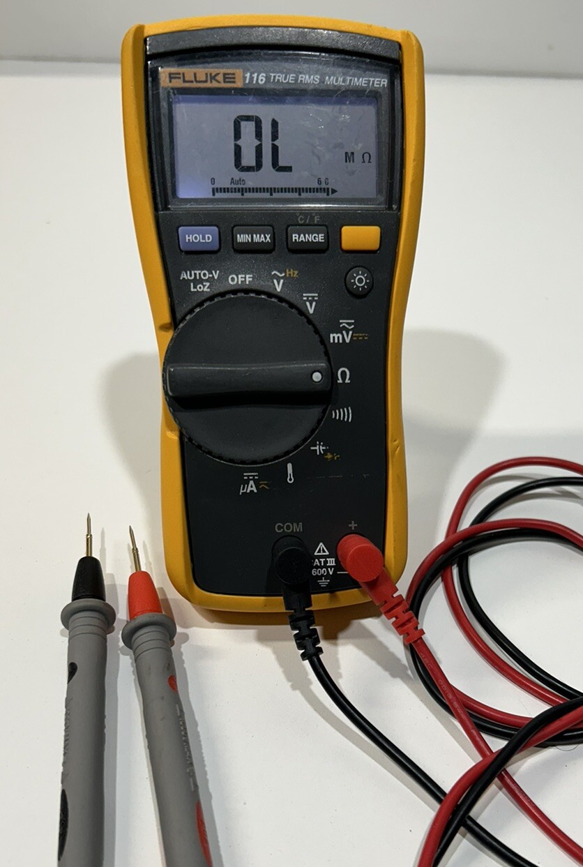 Fluke 116 HVAC AC/DC600V True RMS Digital Multimeter,Temp ,Capacitance ,Ohm,Freq