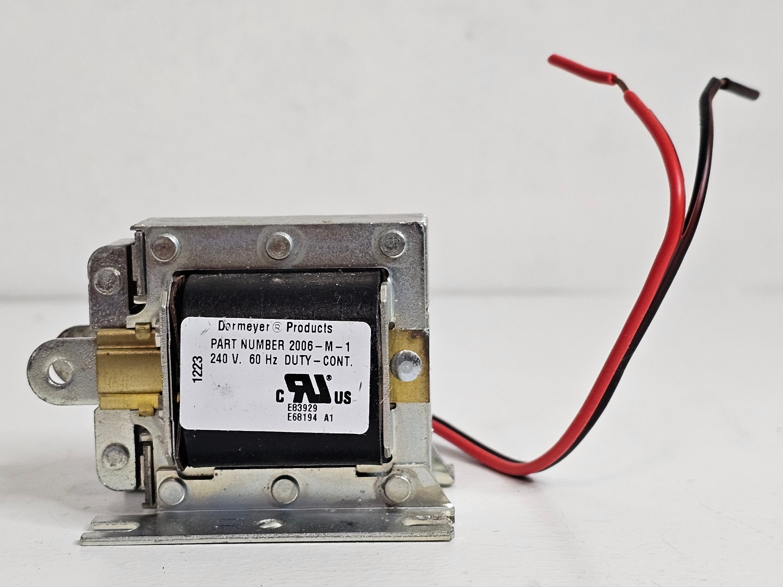 Dormeyer 2006-M-1 Laminated Solenoid Continuous Duty Cycle 240V 60Hz New