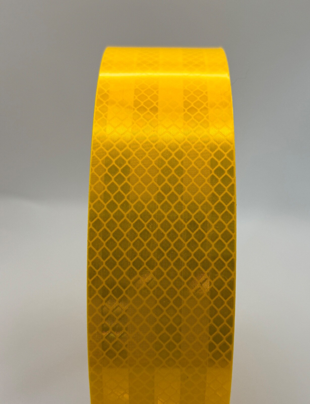 3M Diamond Grade Conspicuity Reflective Tape 2″ x 10 ft Cut Yellow