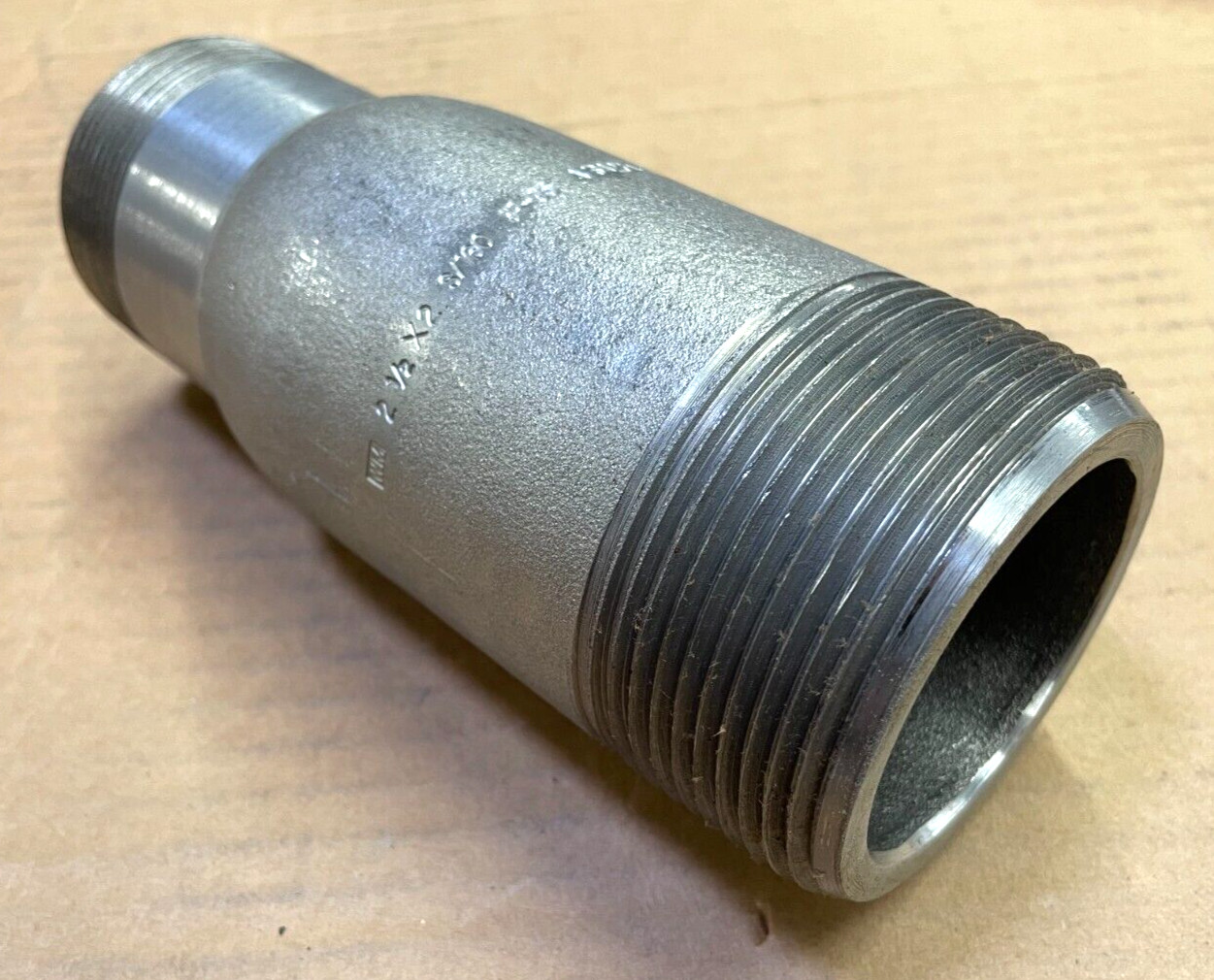 SWAGE NIPPLE 2-1/2″ x 2″ Schedule 160 Concentric Thread Both End A234 WPBN SP95