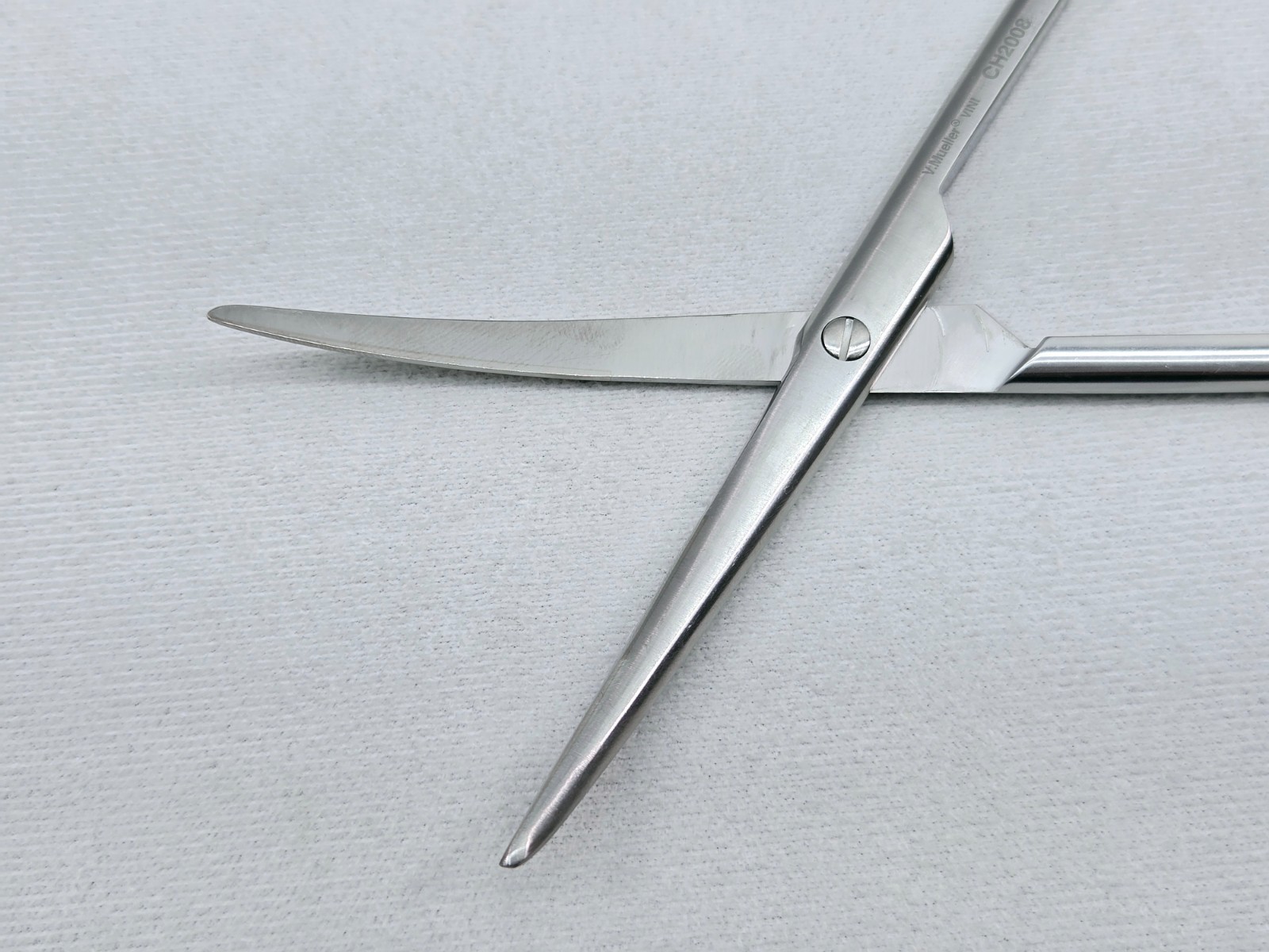 V. Mueller CH2008 Vital Metzenbaum Dissecting Scissors 12″ – Ultrasonic Cleaned