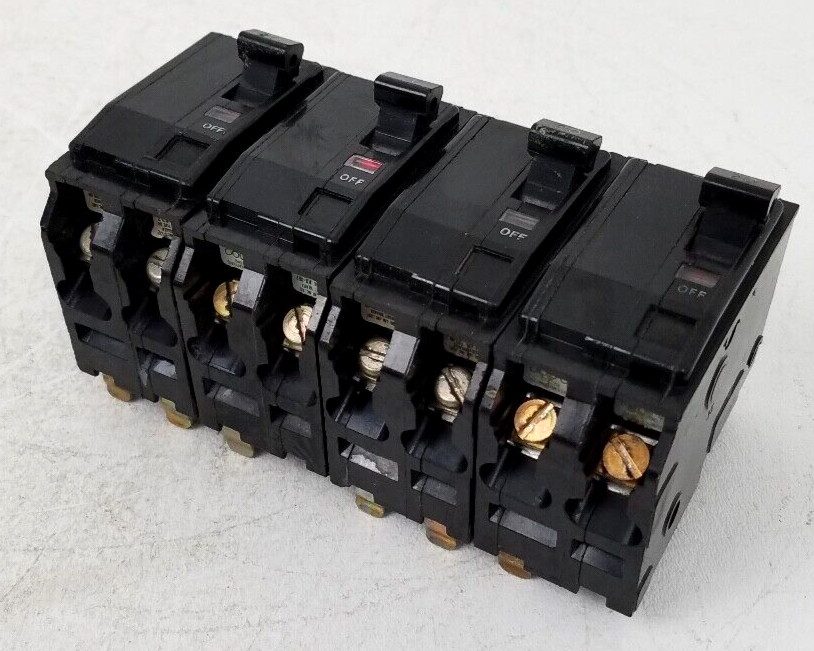 QO220 Square D 20 Amp Circuit Breaker (Lot of 4) *NEXT DAY OPTION*