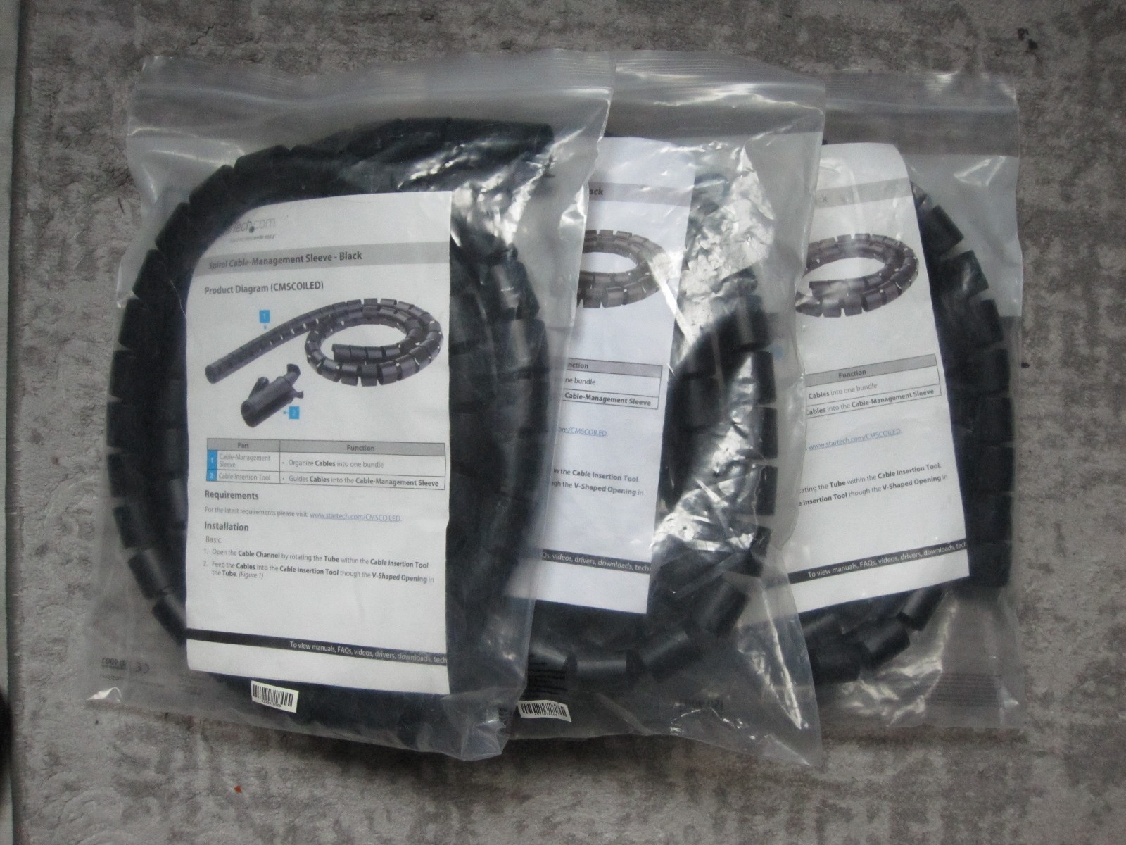 StarTech.com 1.5m (4.9ft) Cable Management Sleeve – Spiral – 1″ (25mm) Lot of 3