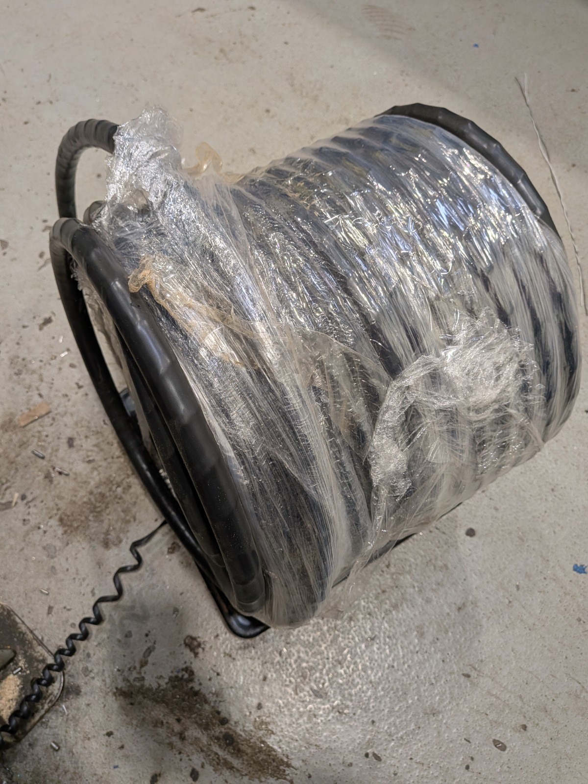 83′ 1/0 AWG Type MV-105 Medium Voltage Power Cable PVC Jacket 5KV/8KV