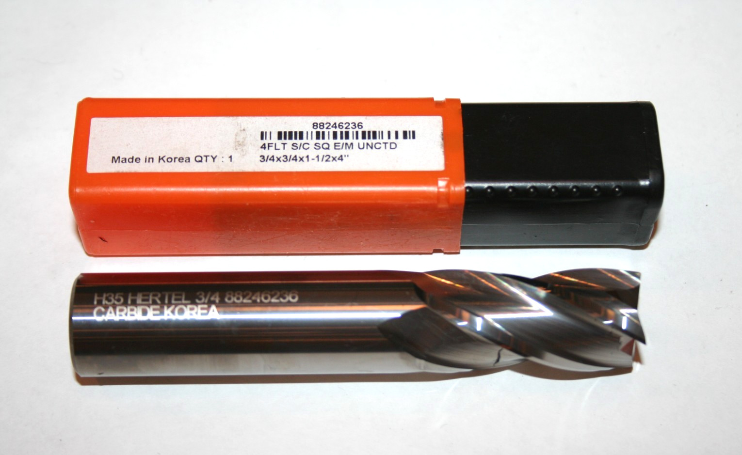 HERTEL 88246236 4-Flute Solid Carbide Square End Mill 3/4X3/4X1-1/2X4″ * NEW *