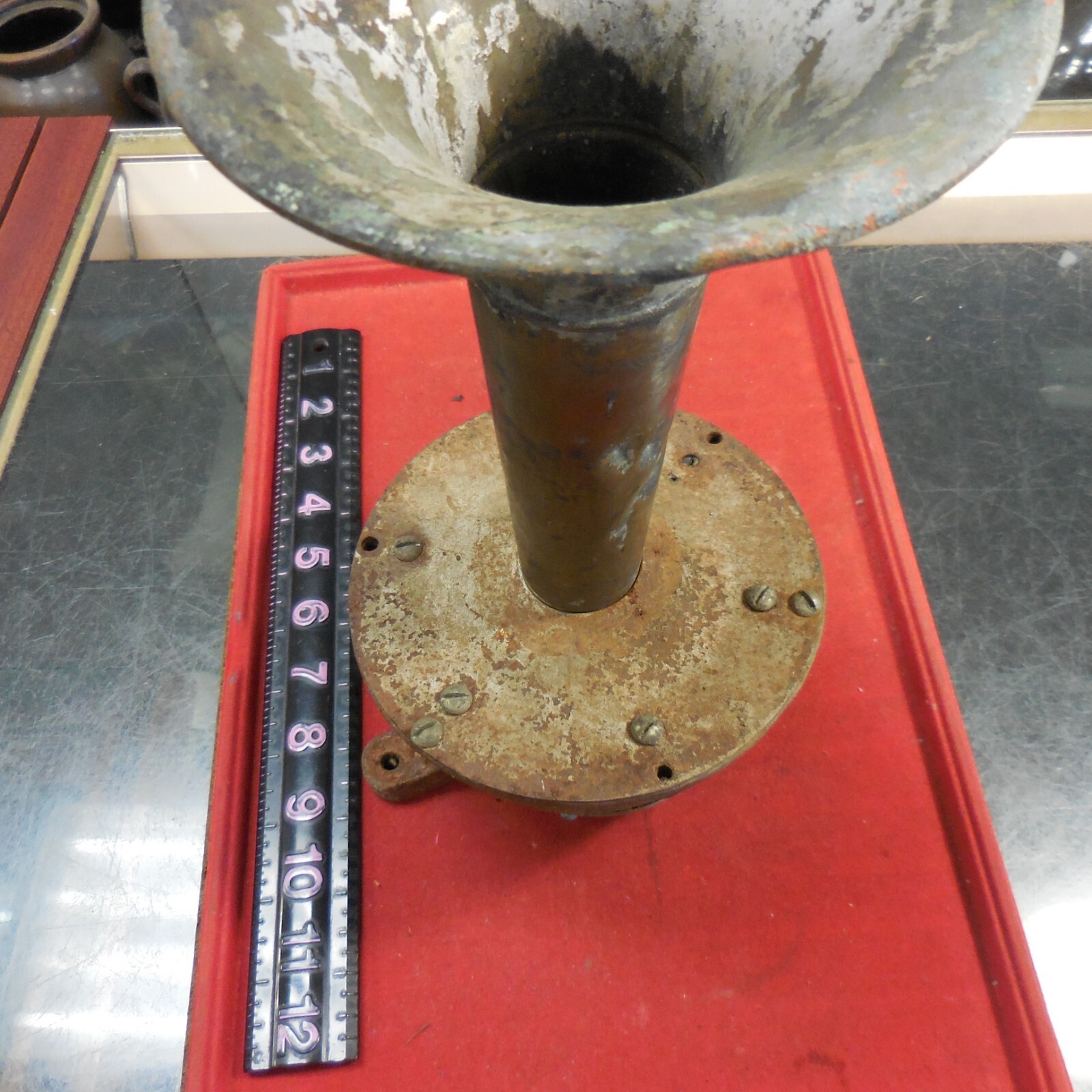 Vintage Benjamin electric mfg co. No.8346H horn for restoration