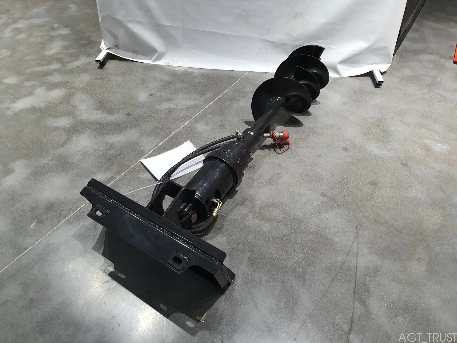 AGROTK 12″ Hydraulic Auger Attachment For AGT Mini Skid Steer|M-AG