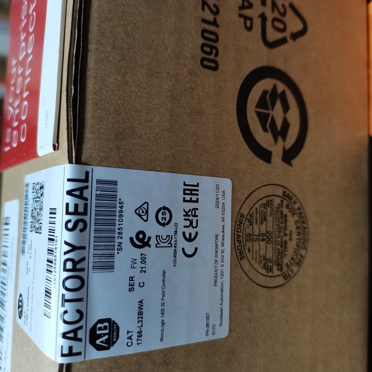 Brand New Allen-Bradley 1766-L32BWA Real US stock Quick Delivery