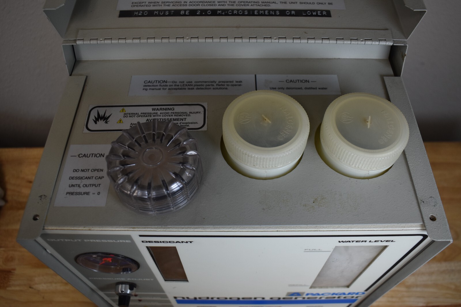 Packard Hydrogen Generator A8200 Model 8200 100-122 VAC