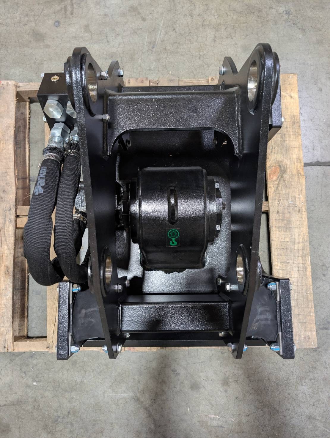 Stanley Heavy Duty Vibratory Plate Compactor HSX6025 Compactor for Excavator