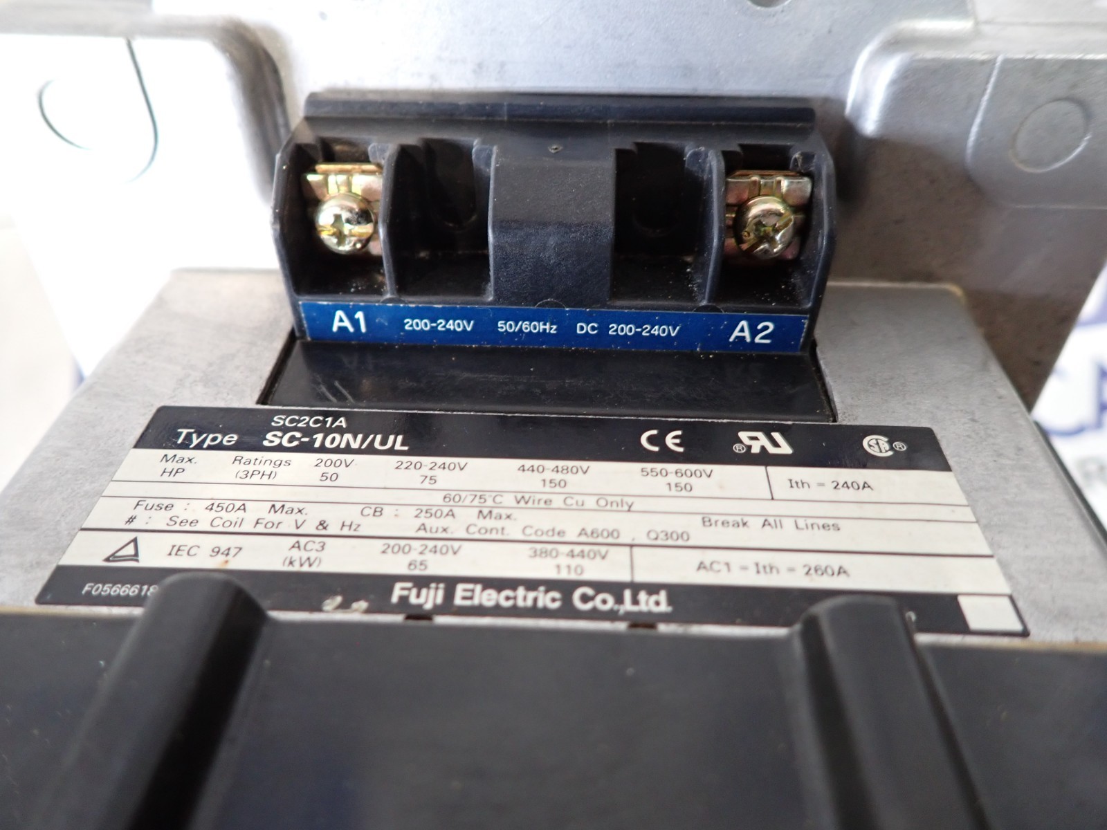 FUJI 3 Phase Contactor SC-10N 150 HP 460 volt 1NC4HO 240V AC or DC Coil CON609