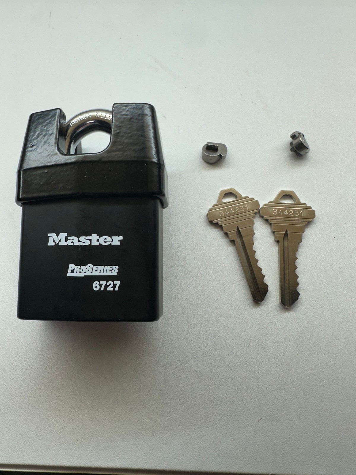 MasterLock 6727 ProSeries Padlock Installed Cylinder Schlage SC4