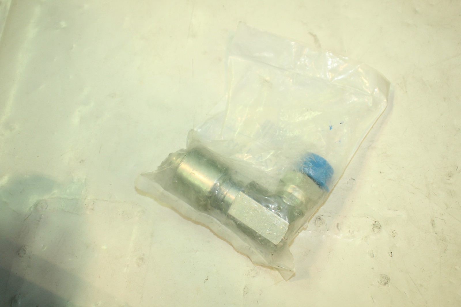 Gates 12G-12MBX90BLL G25124-1212 Hydraulic Hose Fitting