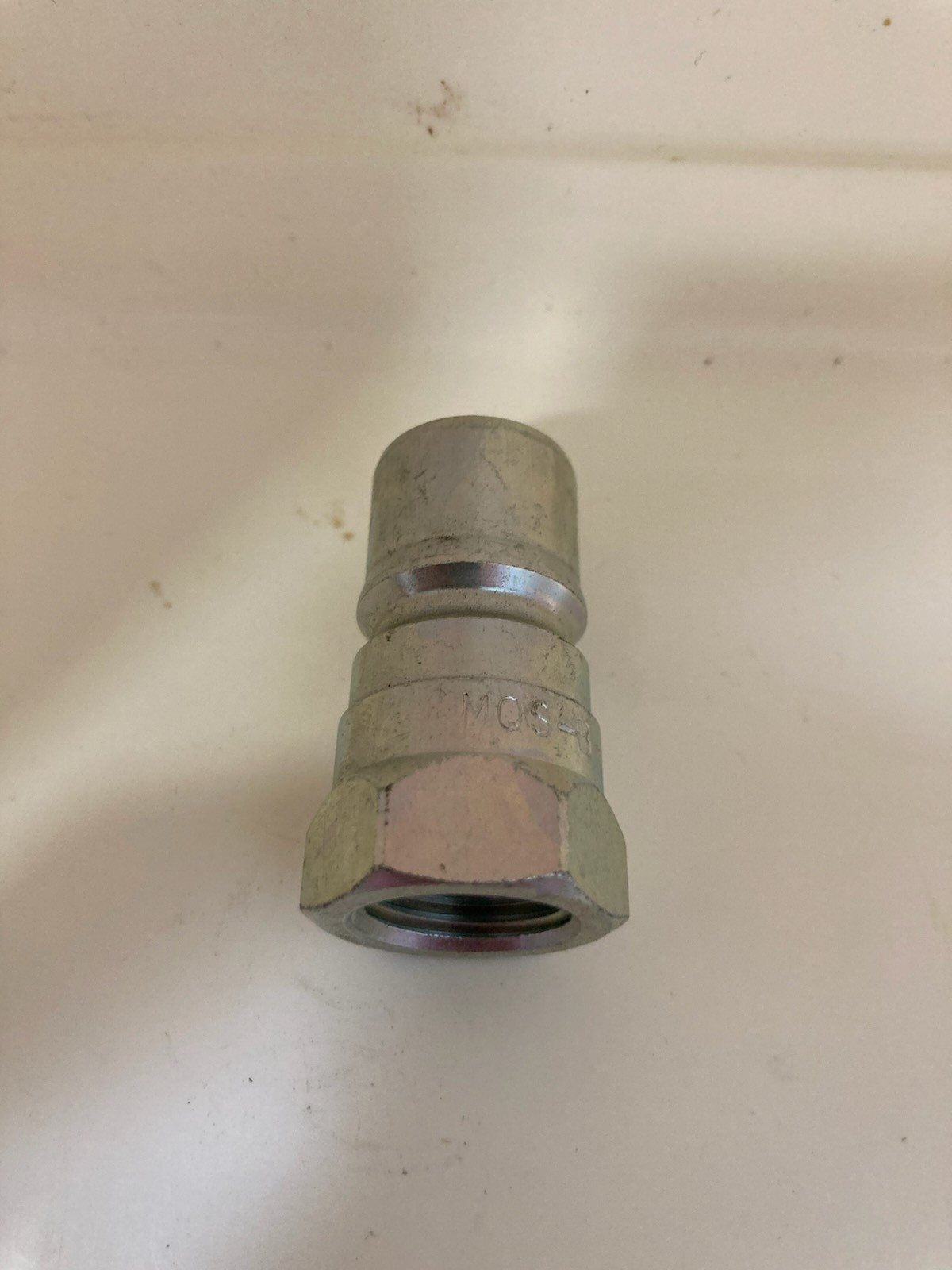 HNV-38-M Hydraulic Quick Disconnect Male Coupler 3/8″ NPT ISO 7241-B Series