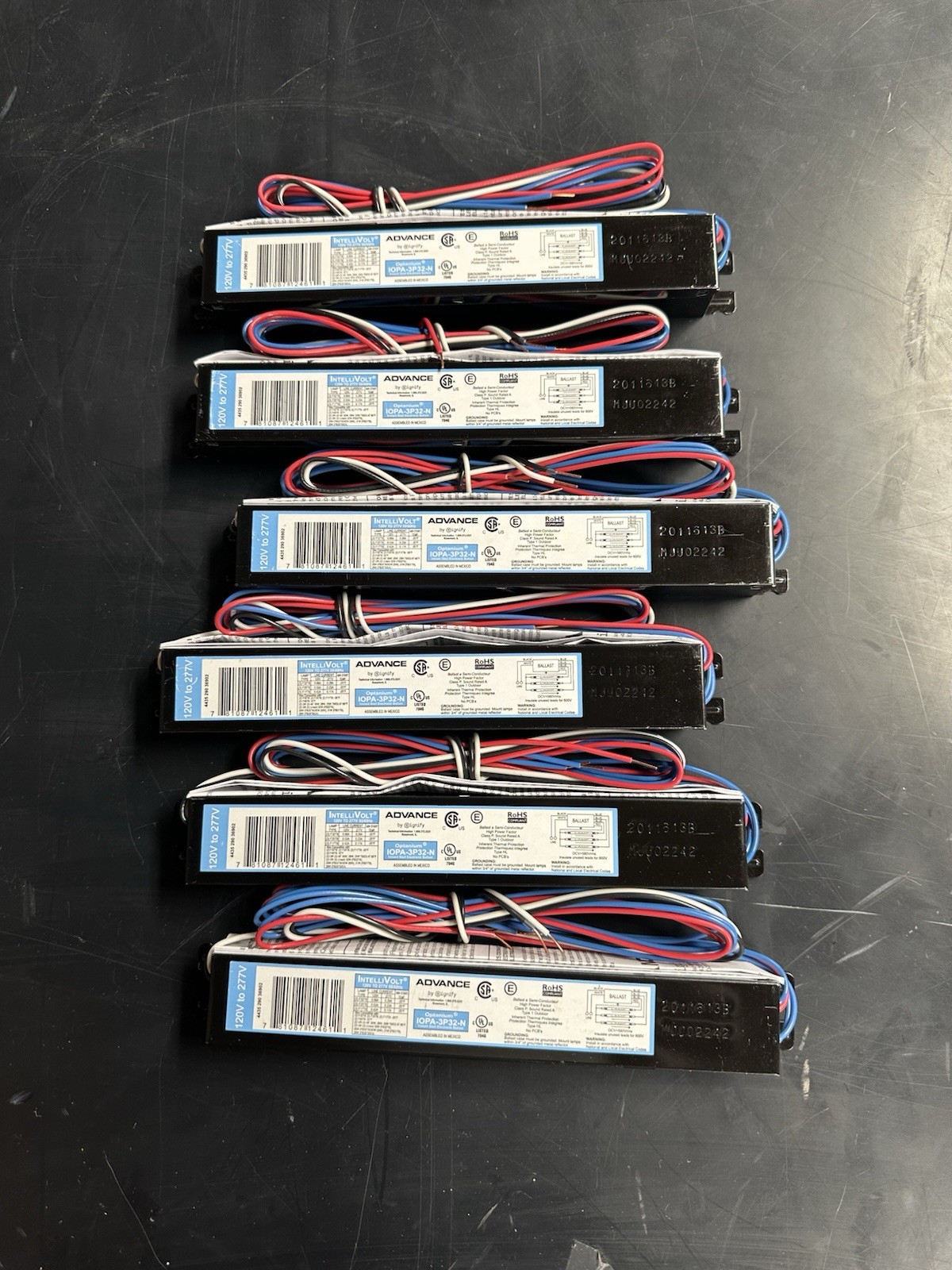 SIX Pcs Advance by Signify Electronic Ballast IOPA-3P32-N Instant Start