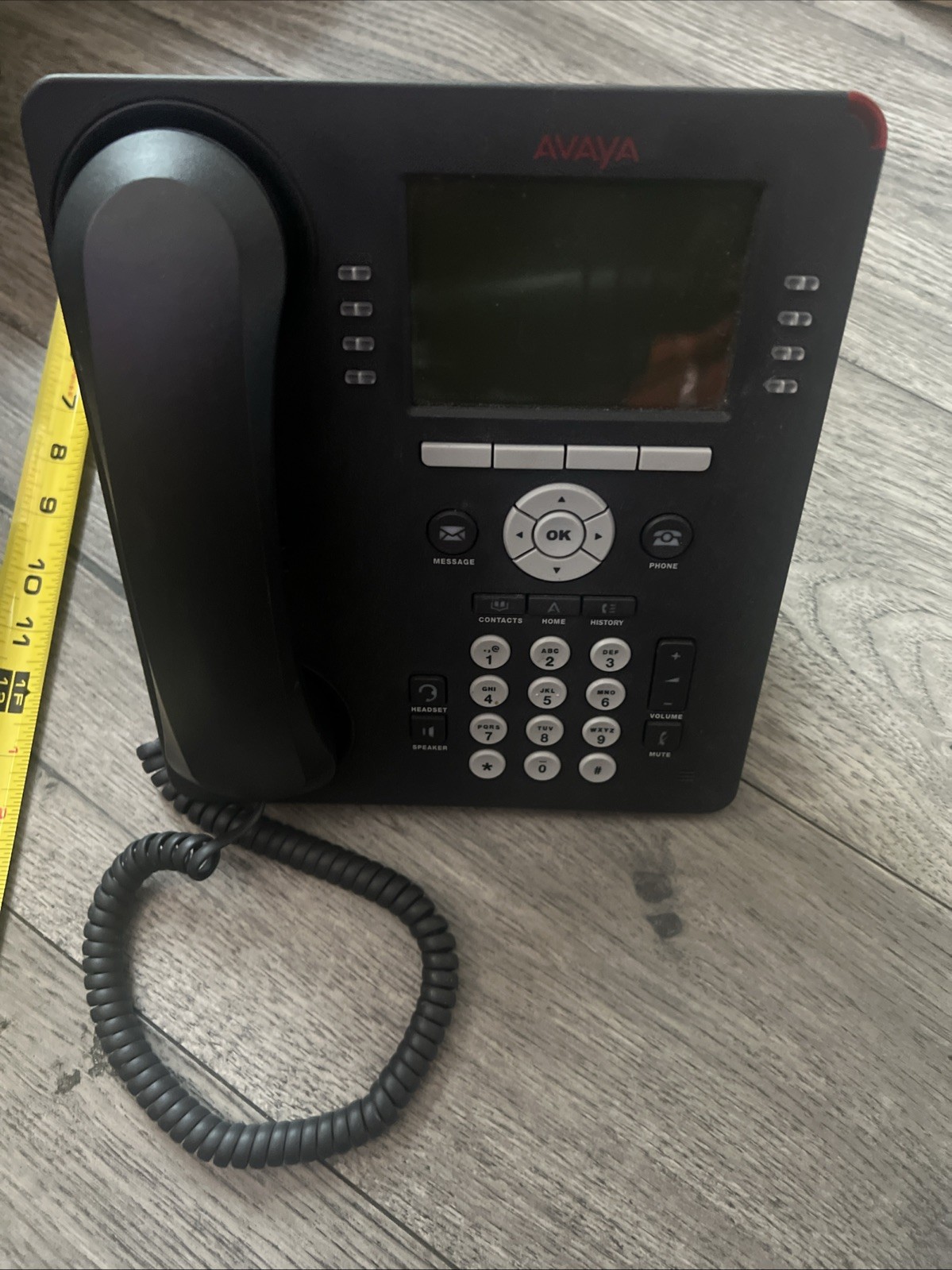 Avaya Inc. – Digital Deskphone (9508) english Phone And Stand And Coil Only