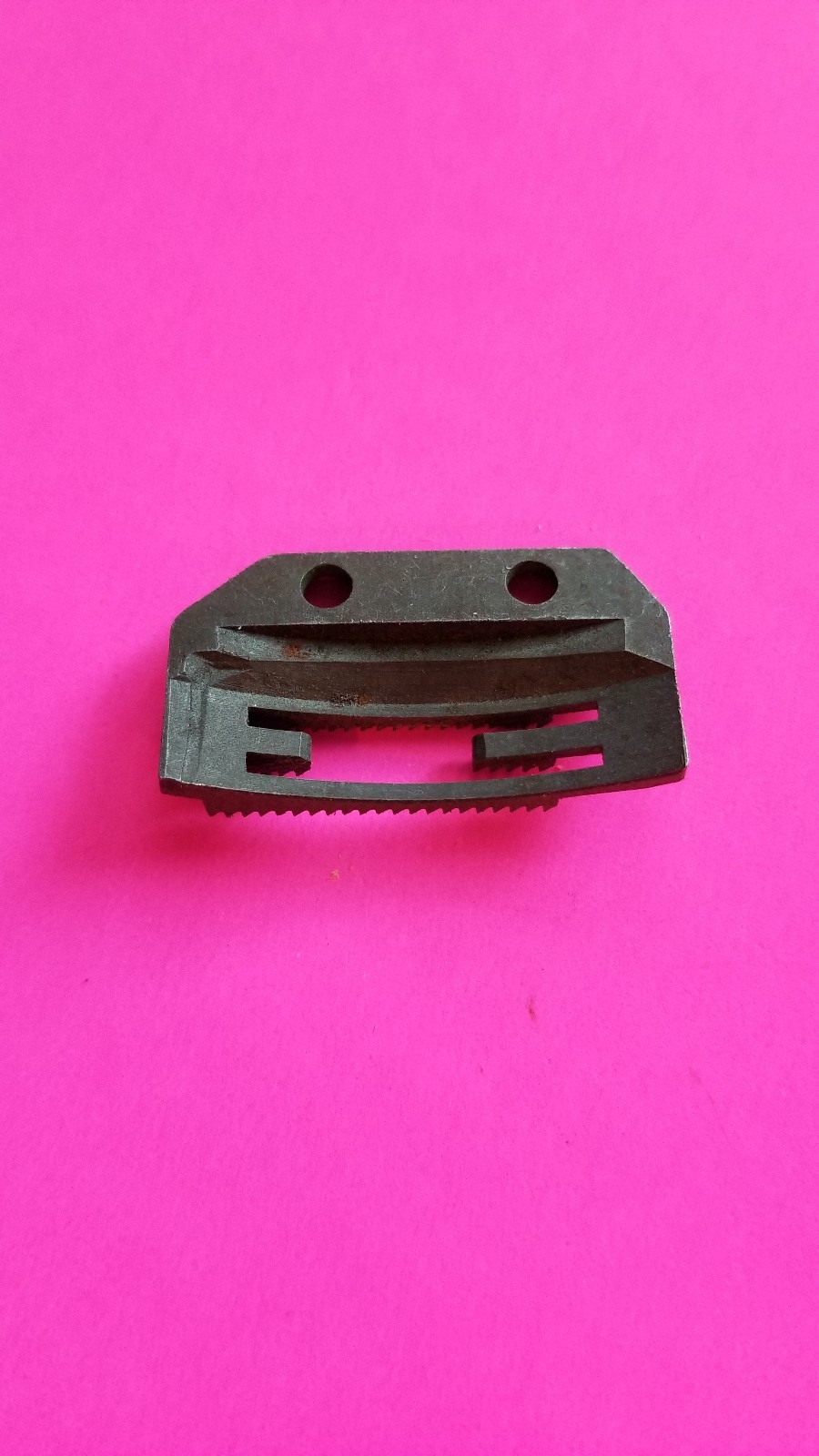 *USED* 149057-SINGER-FEEDER FOR SEWING MACHINES-FREE SHIPPING*