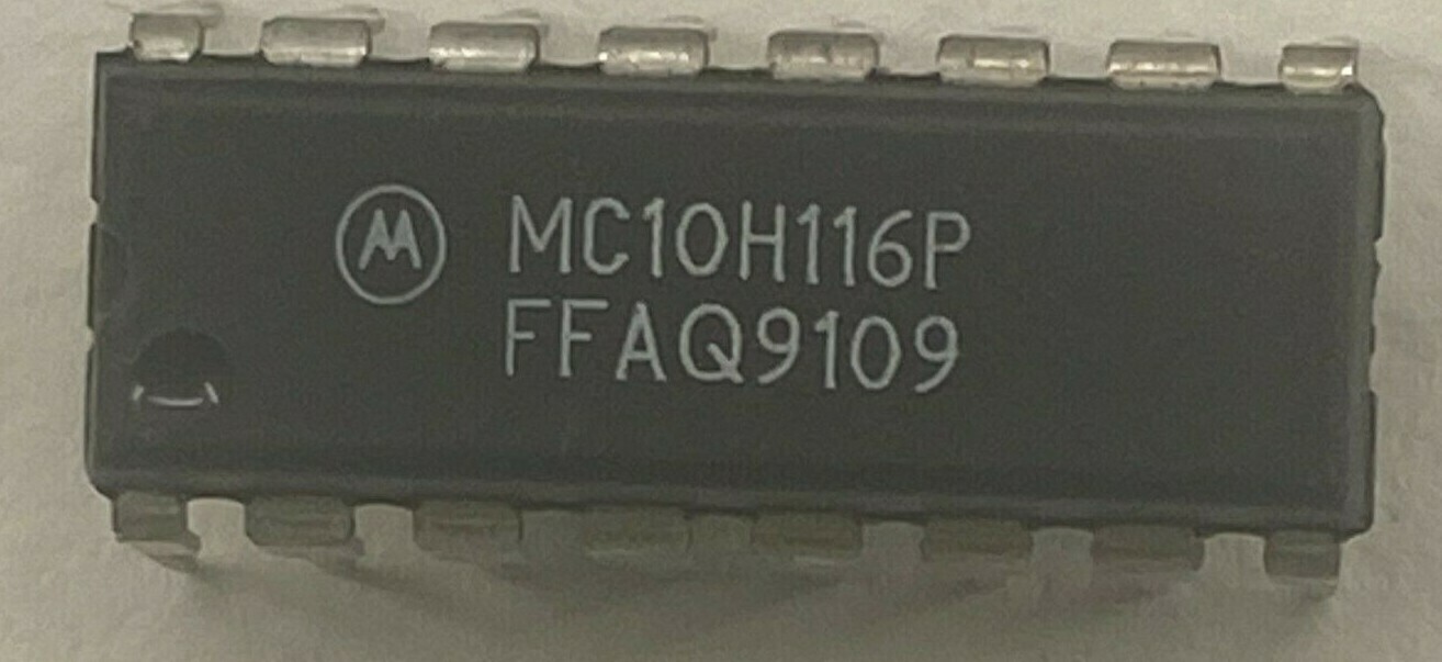 25PCS MC10H116P MC10H116 10H116P DIP 16PIN Triple Line Receiver IC