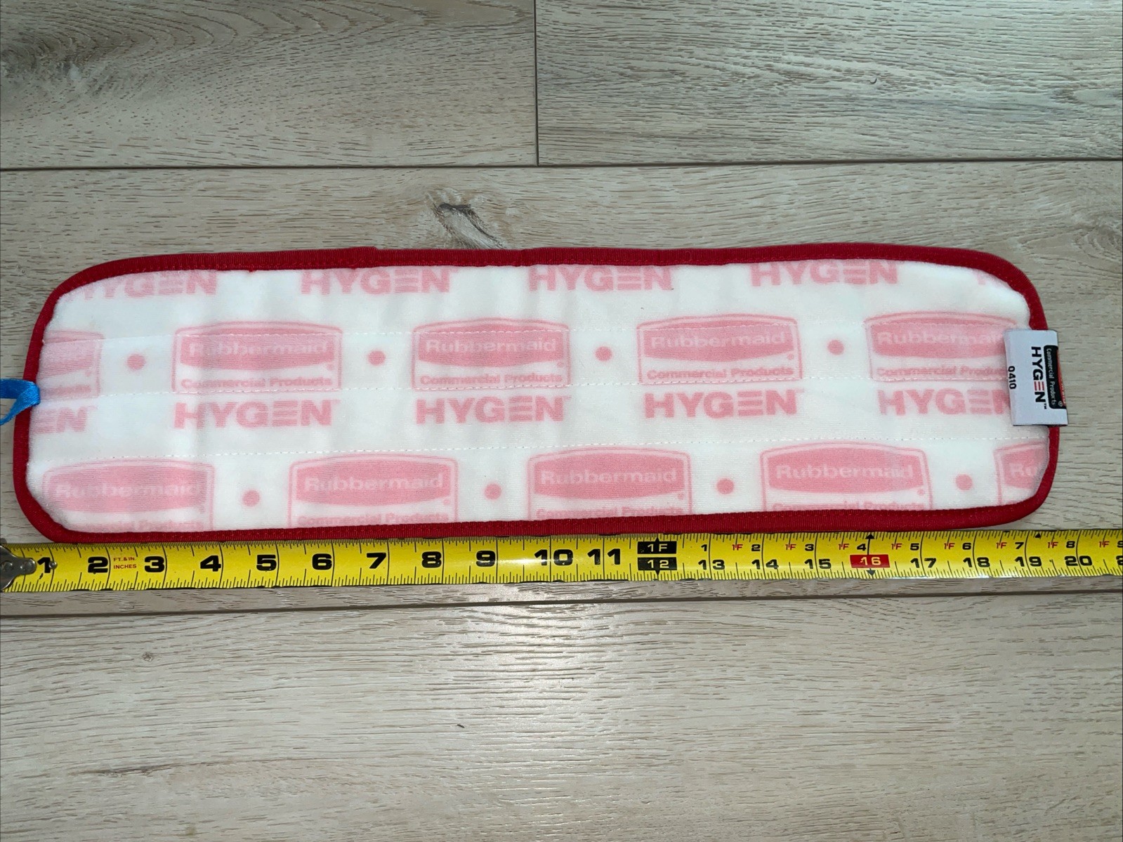 Rubbermaid FGQ41000BL00 HYGEN Microfiber Damp Mops X 2 Blue Q410 LARGE Open NWOT