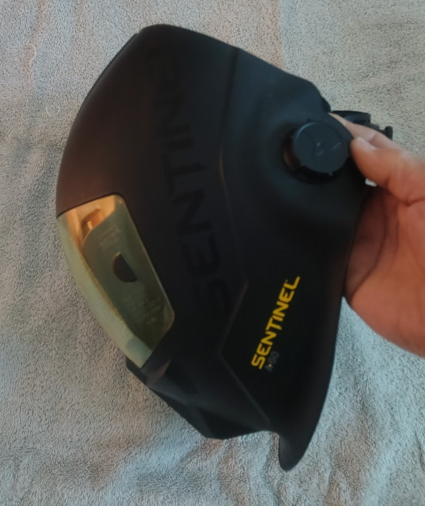ESAB Sentinel A60 welding helmet, gloves,arm protectors, visiors & carry bag