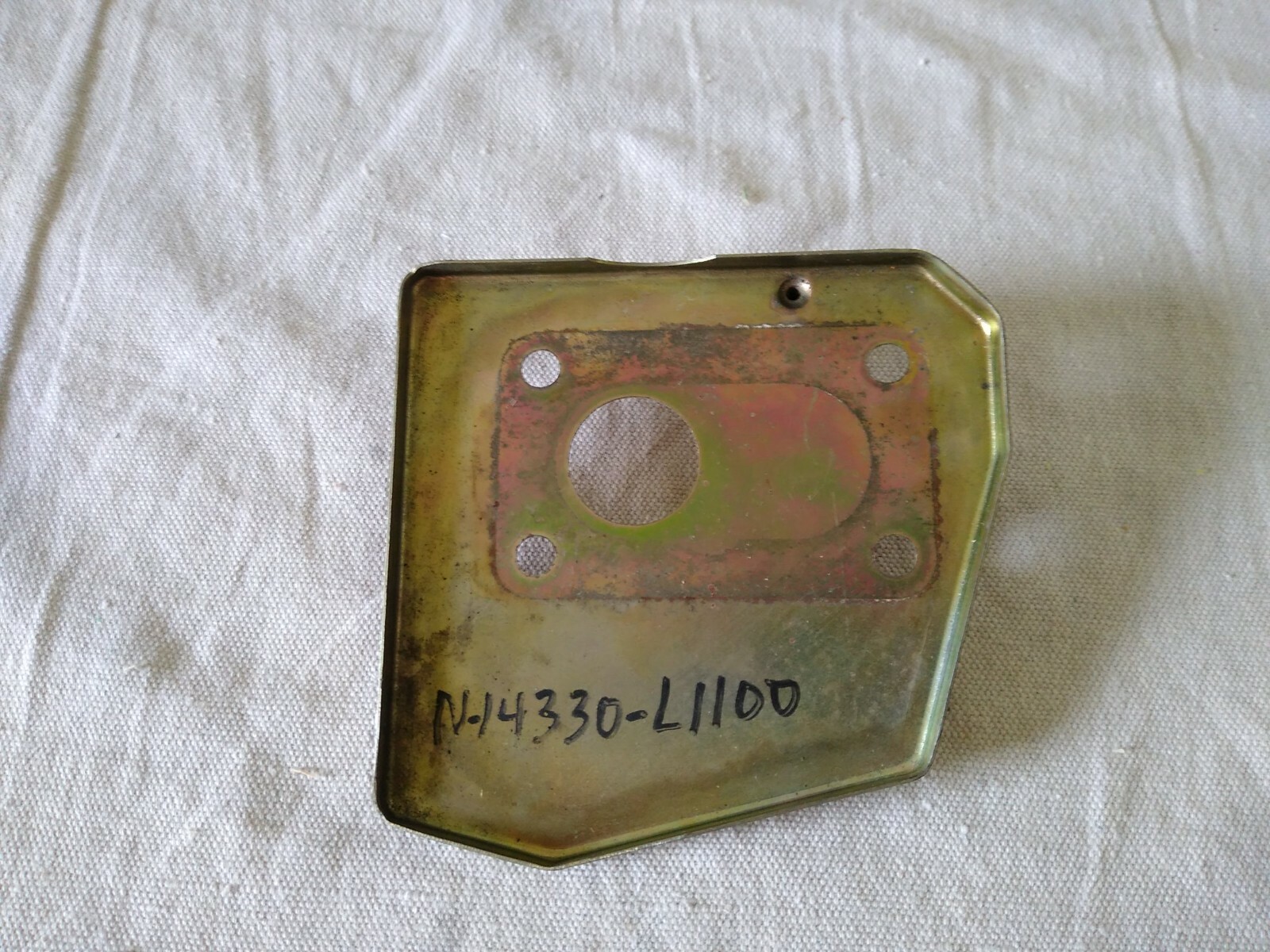 TCM Nissan Forklift Exhaust Plate Mount N-14330-L1100