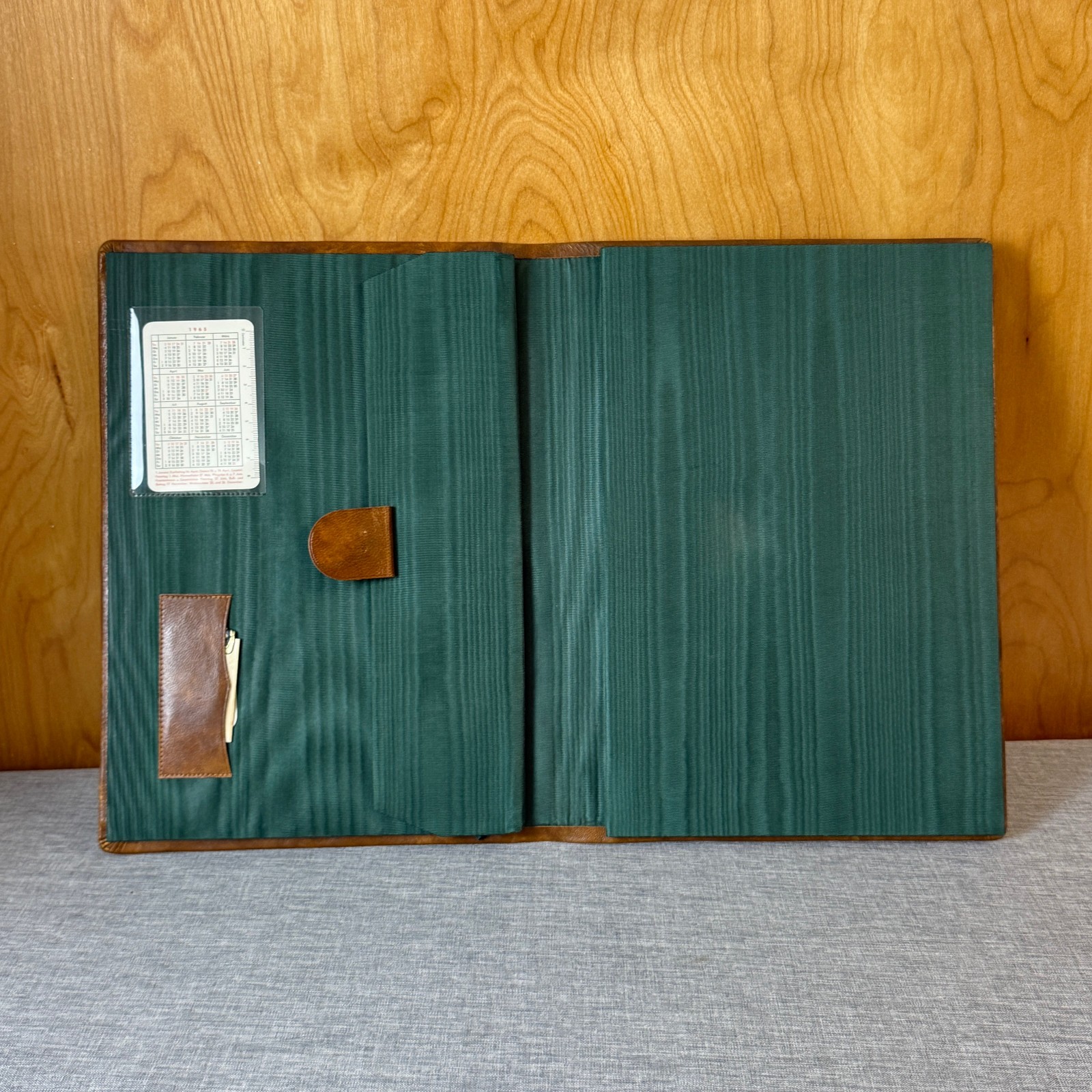 Vintage 1965 German Genuine Leather A4 Writing Portfolio Zodiac Brown