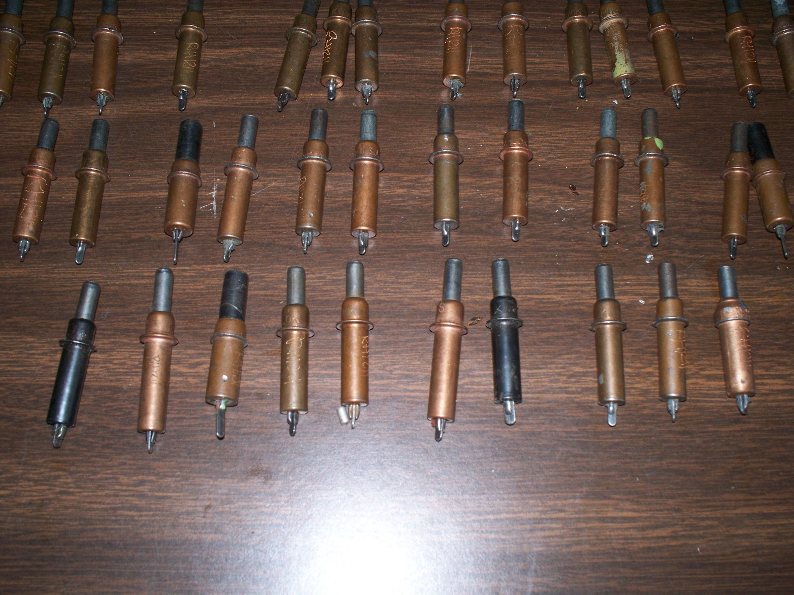 Cleco Aircraft Fasteners – MIXED LOT OF 85 VARIOUS SIZES
