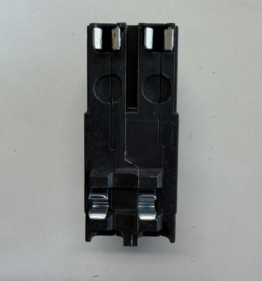 Square D QO2100VH – Plug-On – 100A Circuit Breaker